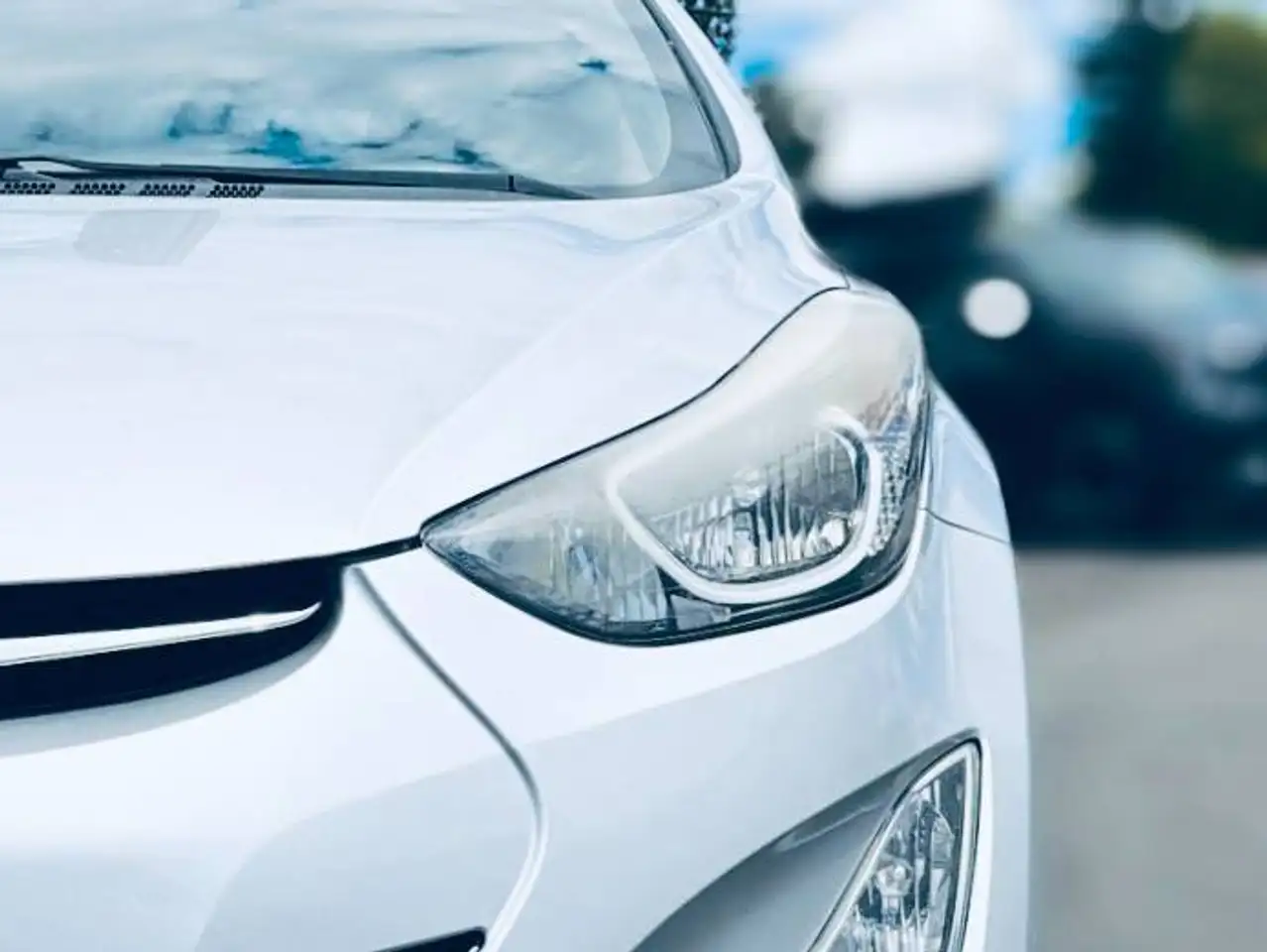 Hyundai ELANTRA fotografie Hyundai ELANTRA