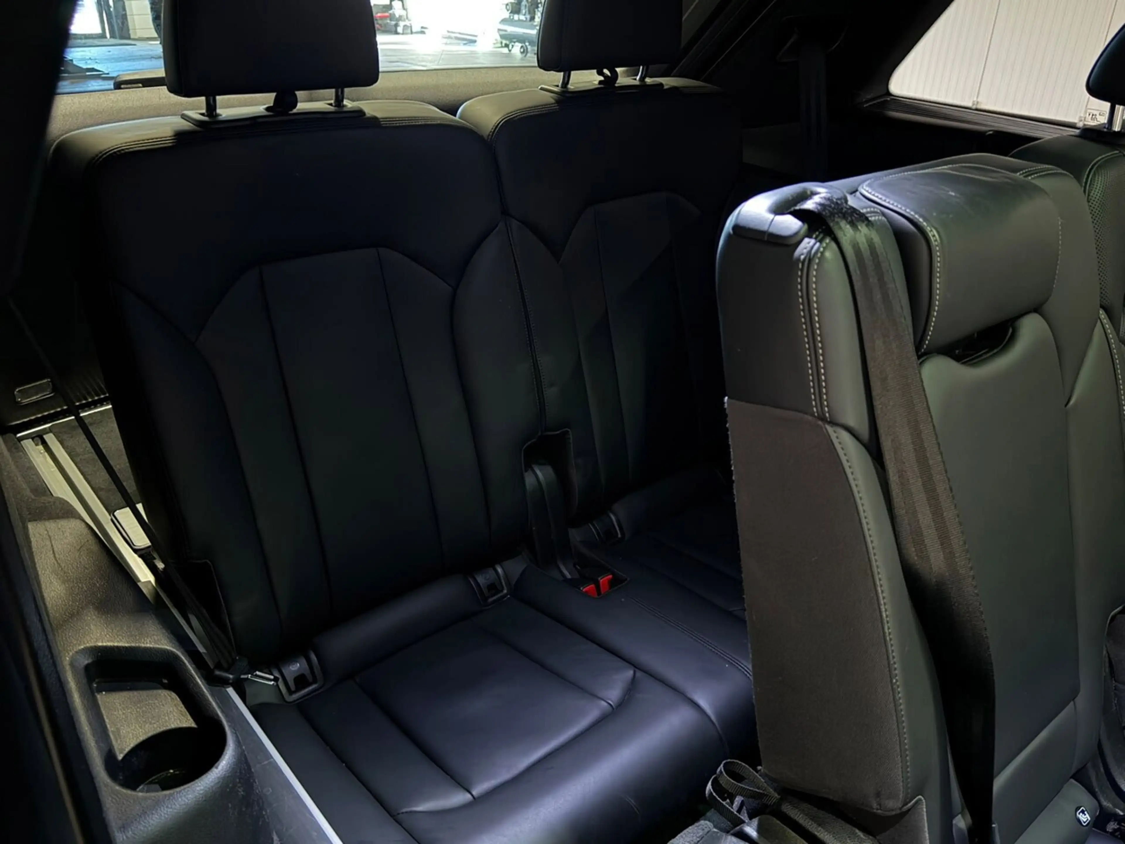 Audi Q7 50 TDI quattro Pro Line Plus 7p — photo 12