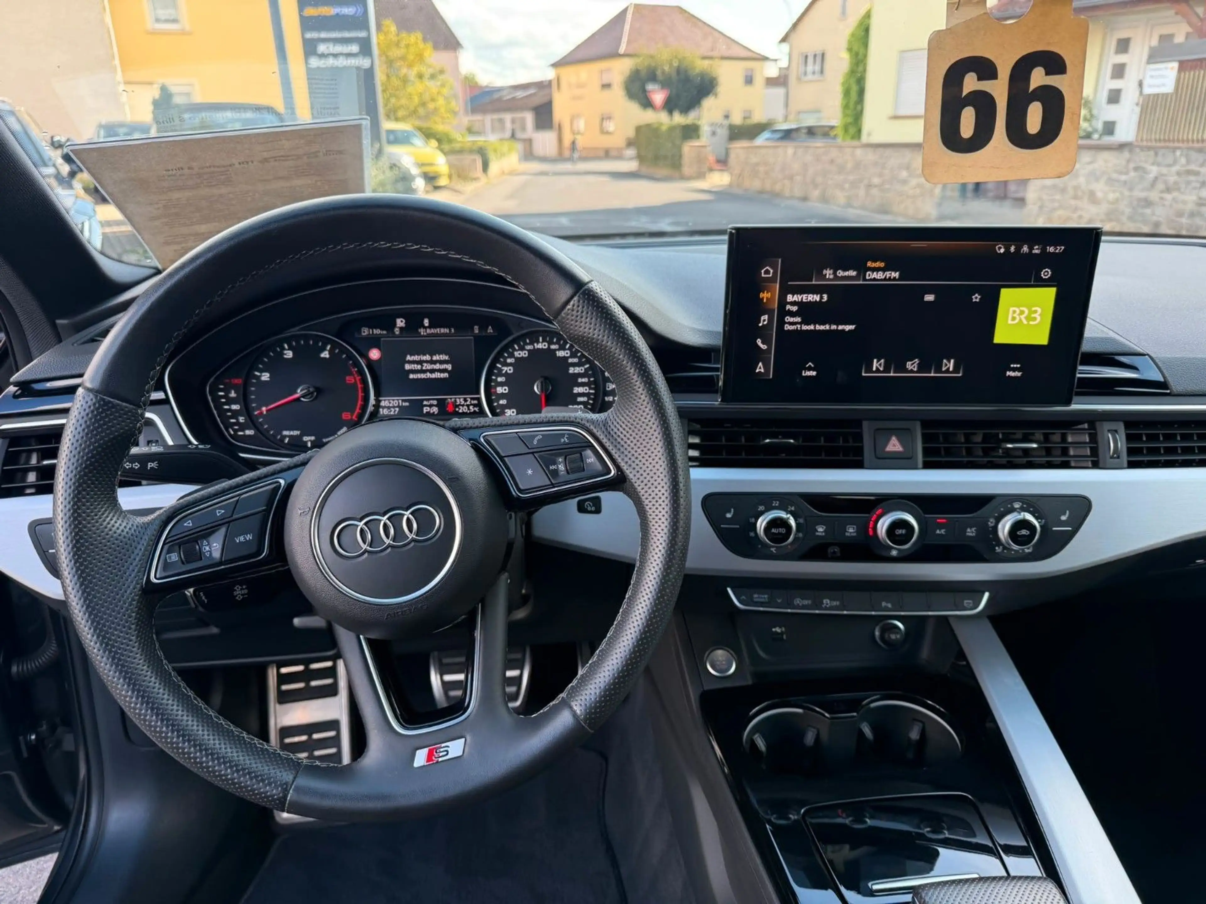 Audi A4 Avant 40 TDI quattro S line — photo 6