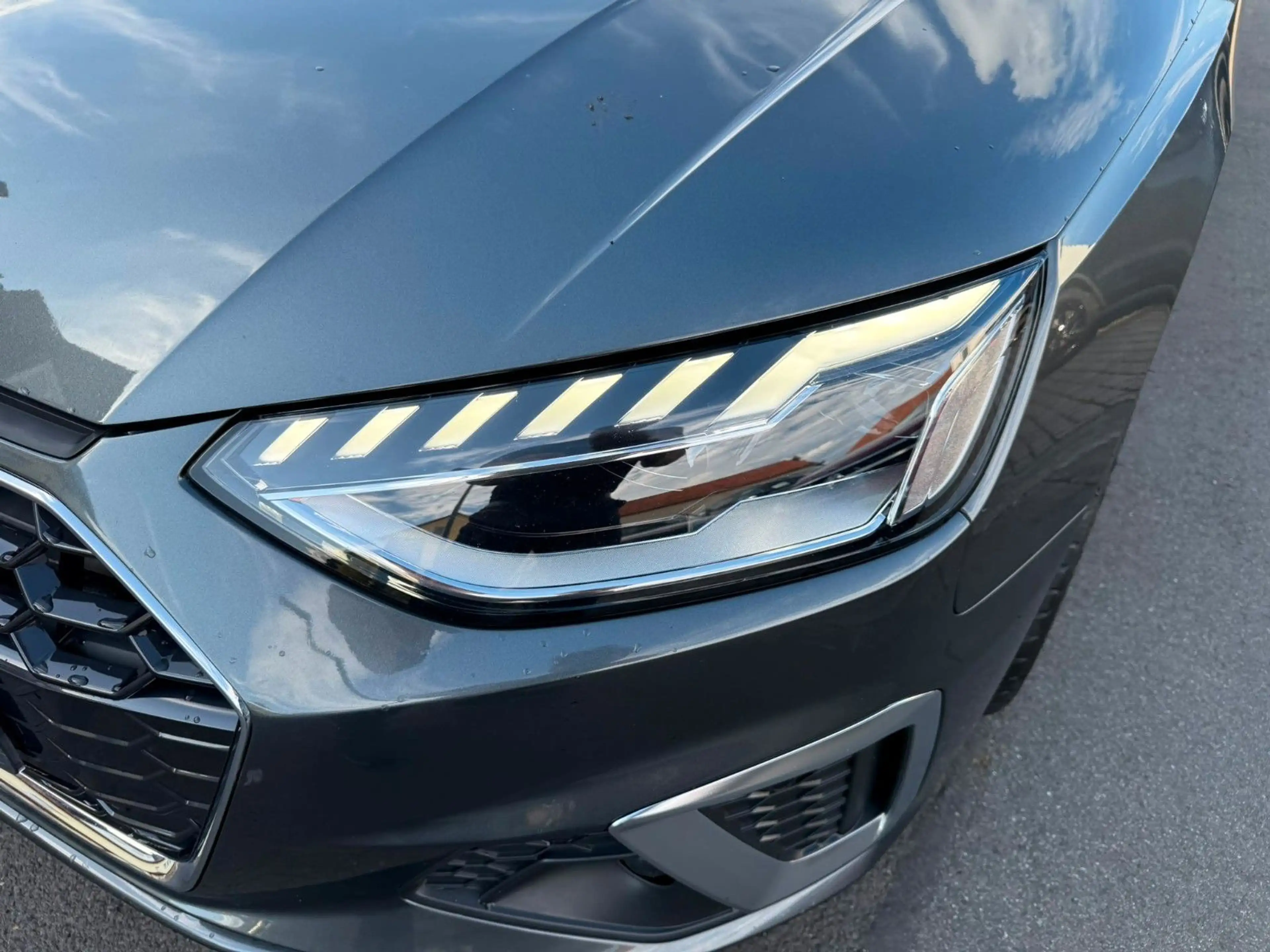 Audi A4 Avant 40 TDI quattro S line — photo 4