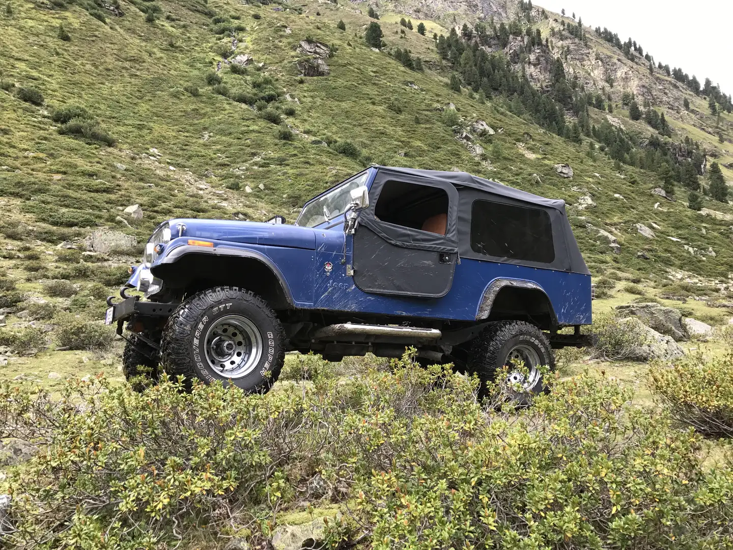 Jeep CJ-8 4,2 L - 1
