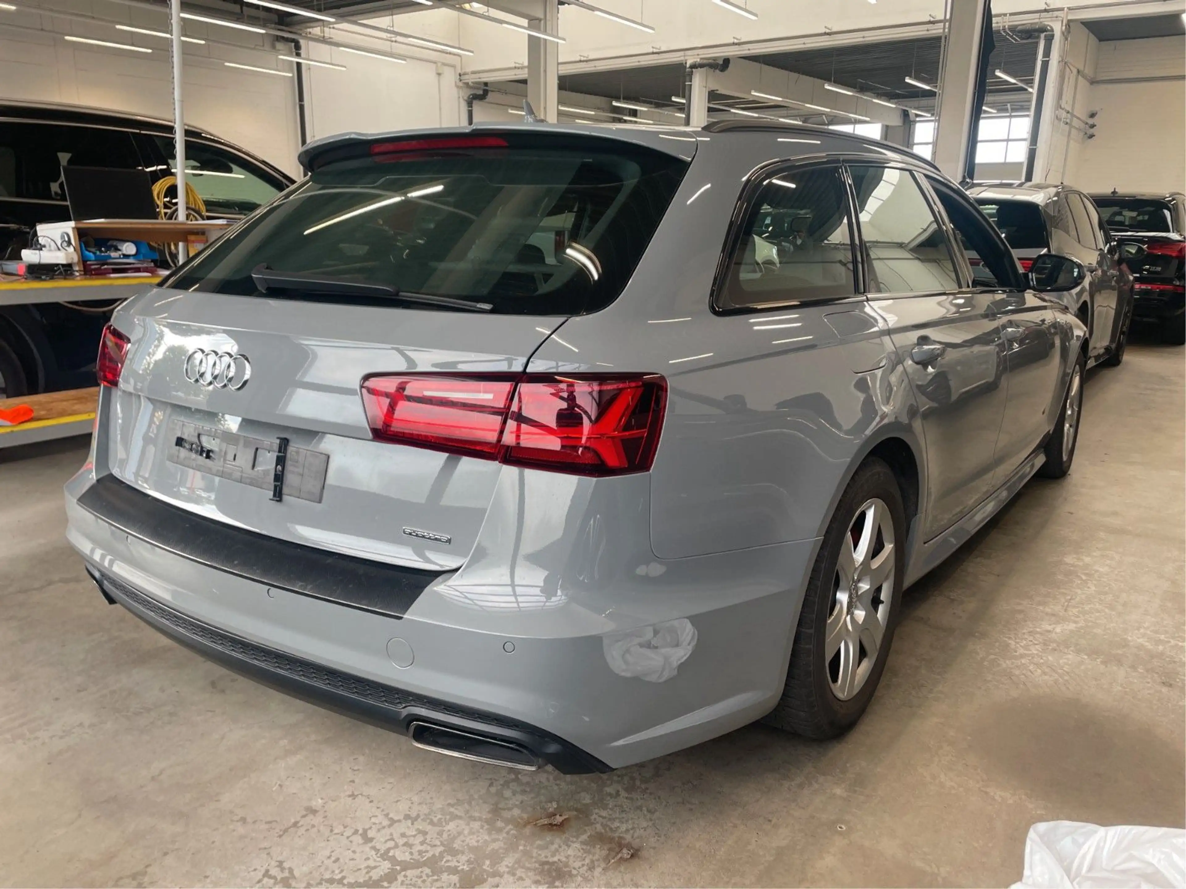 Audi A6 Avant 3.0 TDI quattro competition S-Sitze* — photo 4