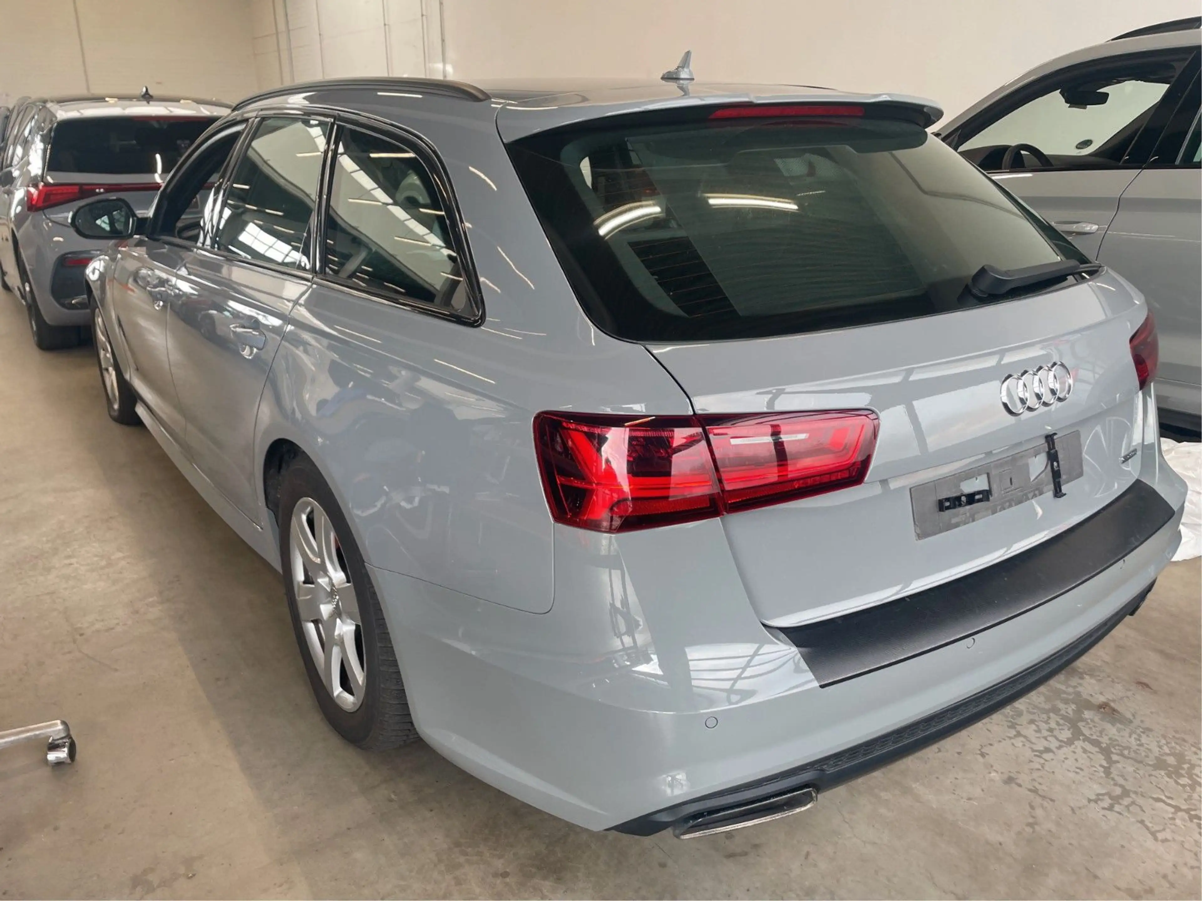 Audi A6 Avant 3.0 TDI quattro competition S-Sitze* — photo 3