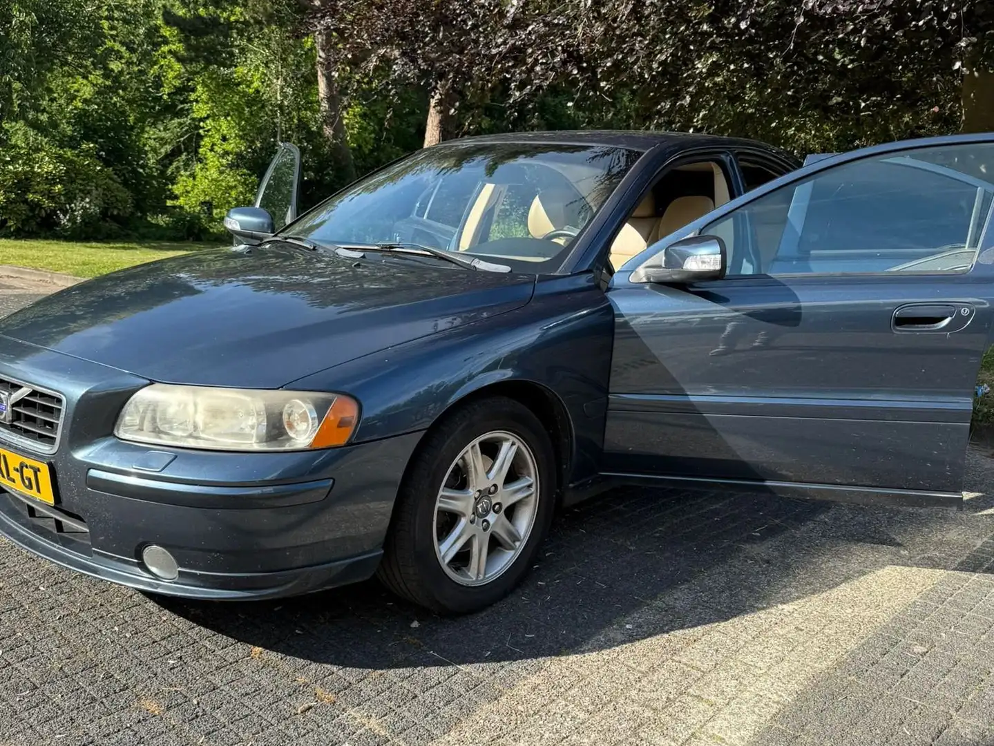 Volvo S60 S60 2.4D Momentum Blauw - 2