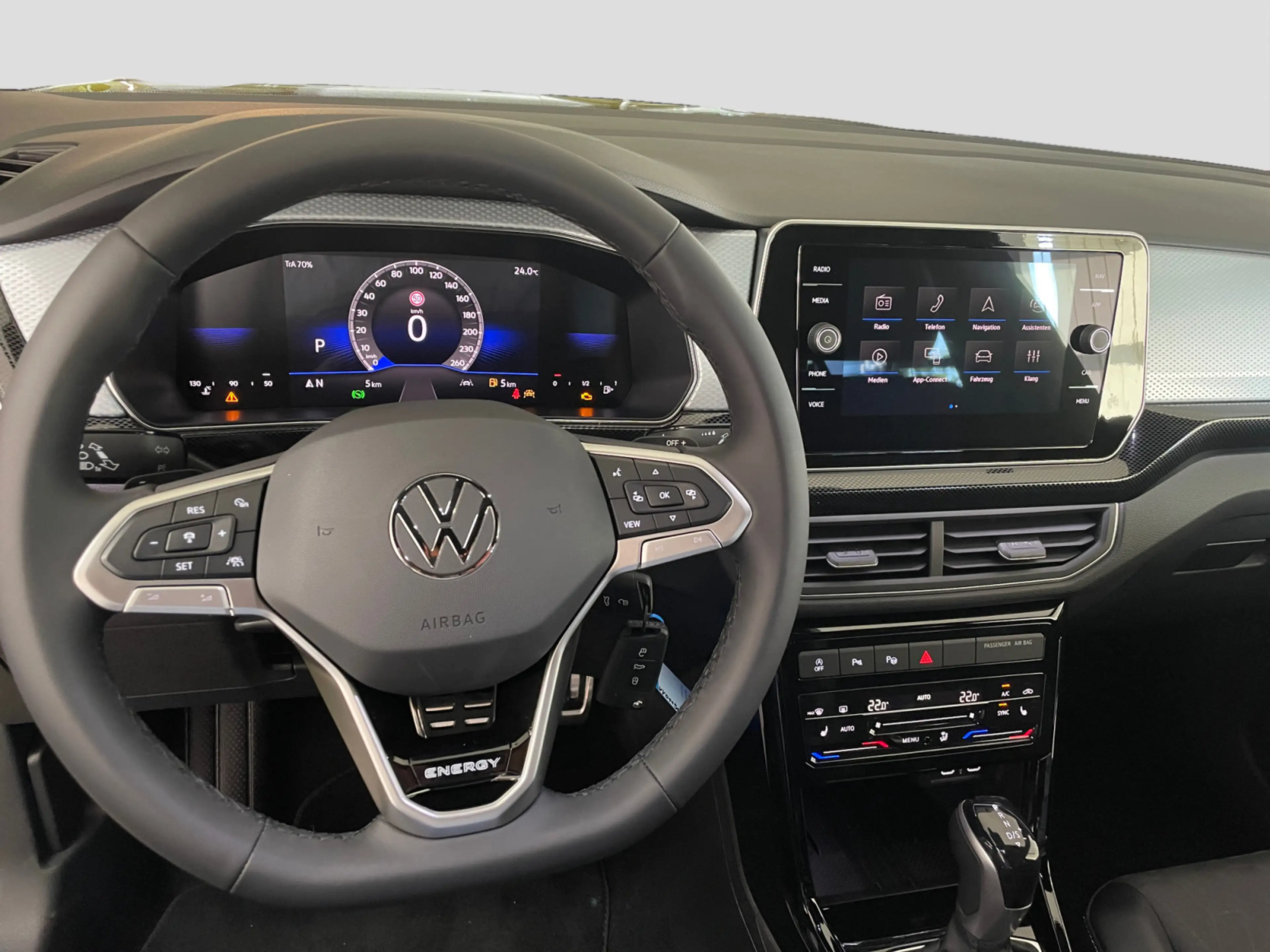 Volkswagen T-Cross Life 1.0 l TSI 85 kW (116 PS) DSG — photo 7