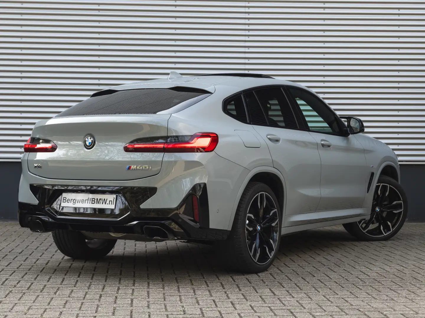 BMW X4 M40i - Pano - Trekhaak - Driving Ass Prof - Head-u Grijs - 2