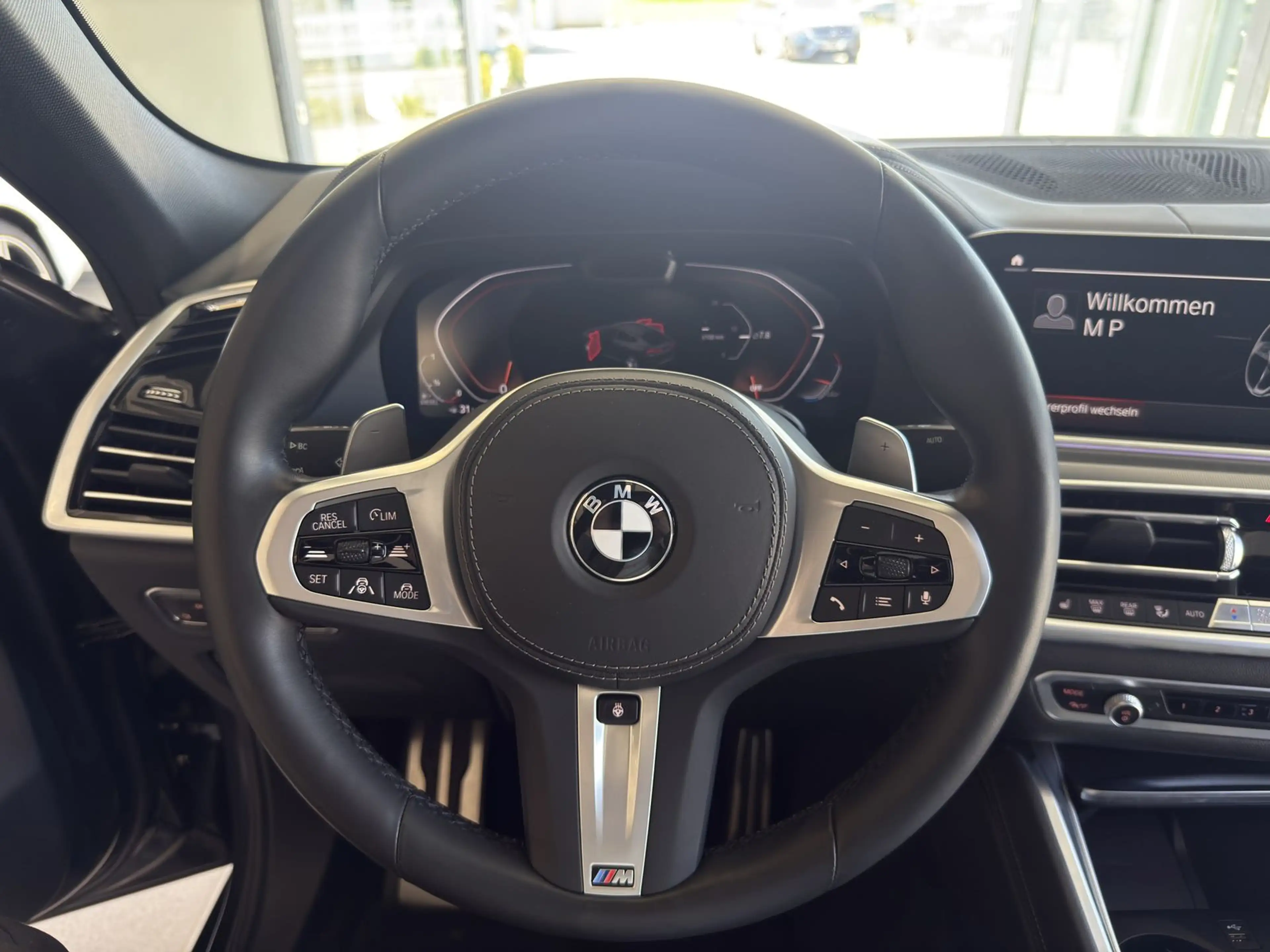BMW X6 xDrive 30d M Sport SKY LOUNGE*ICONIC GLOW*AHK — photo 11