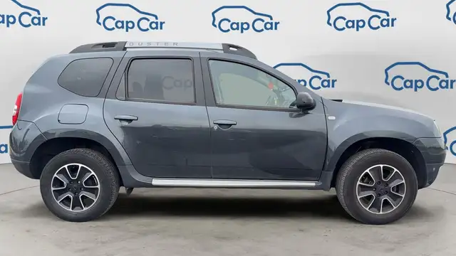 Dacia Duster view 4