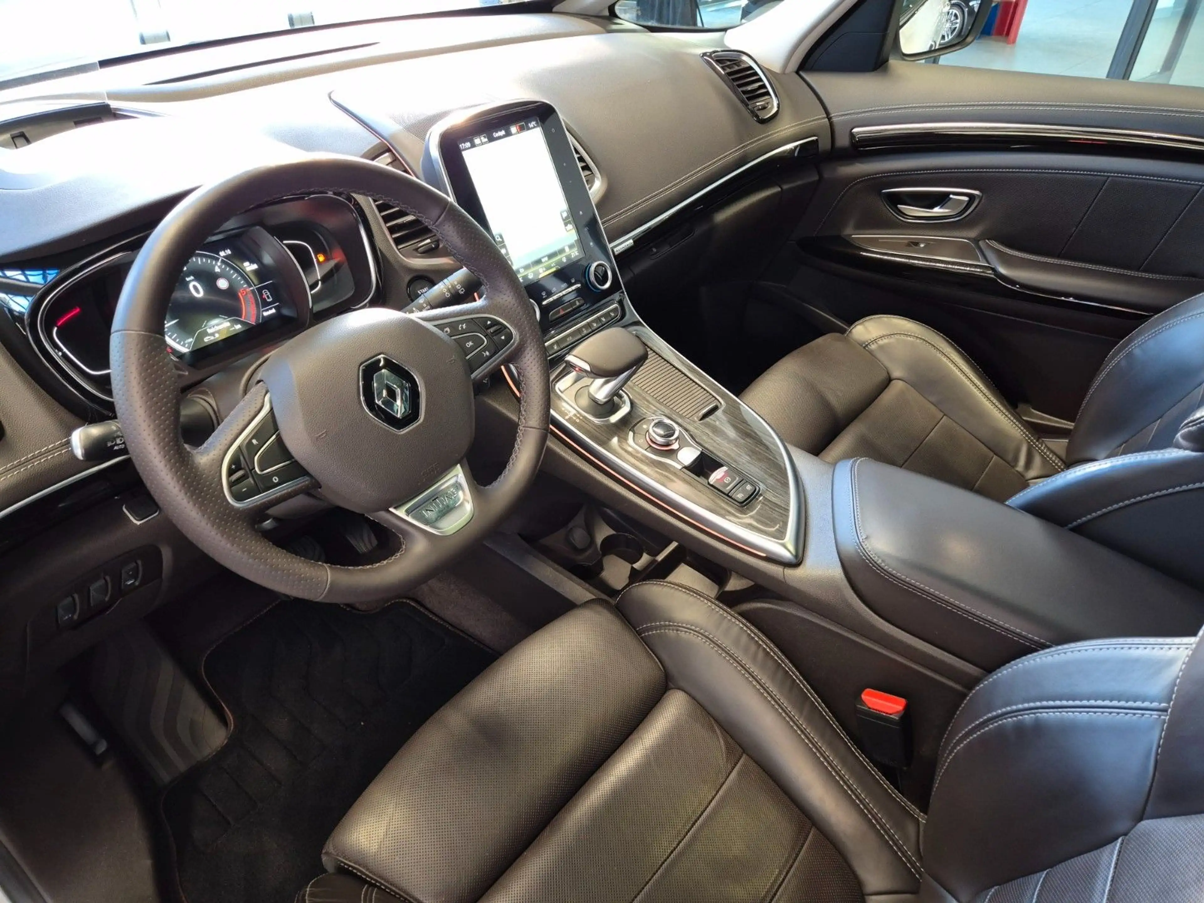 Renault Espace ESPACE V INITIALE PARIS LEDER PANO AHK 7-SITZER — photo 21