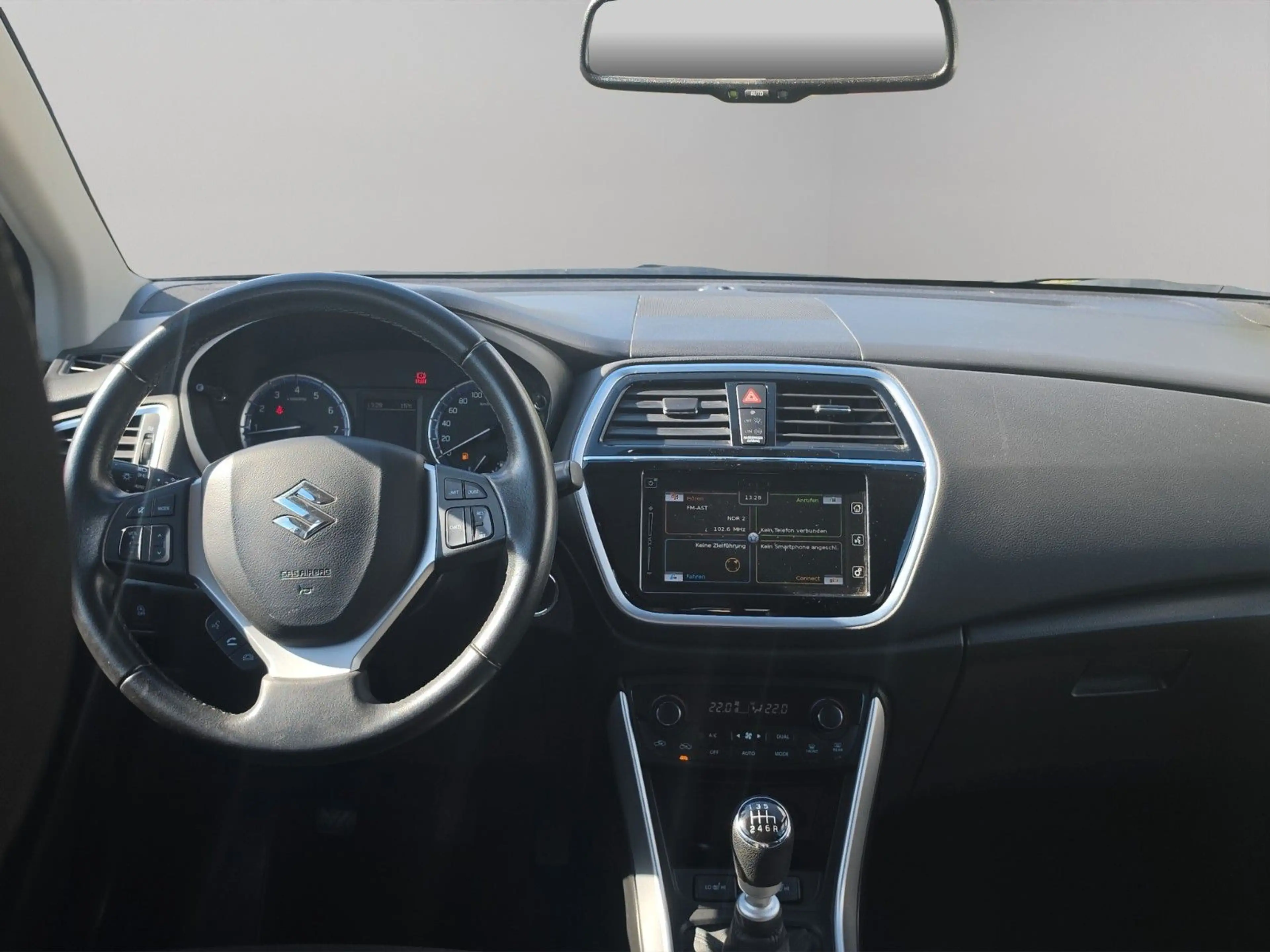 Suzuki SX4 S-Cross Comfort — photo 12
