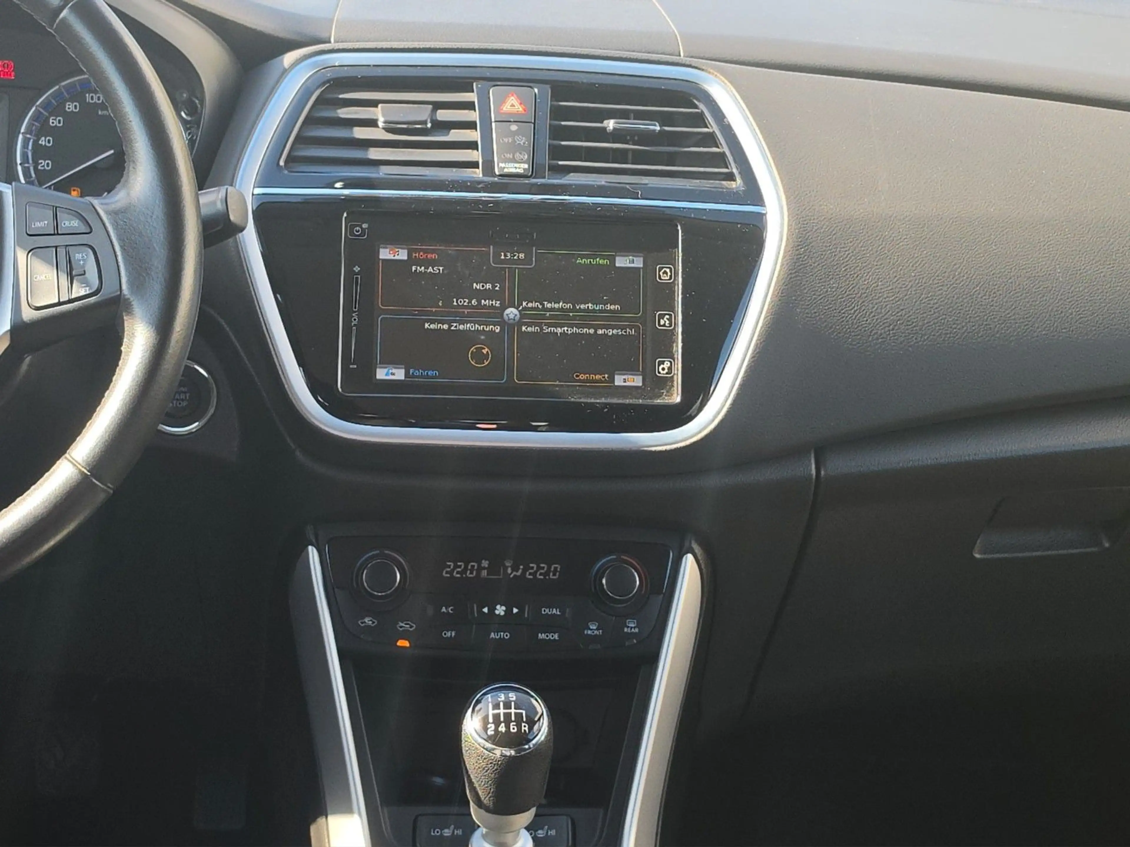 Suzuki SX4 S-Cross Comfort — photo 13