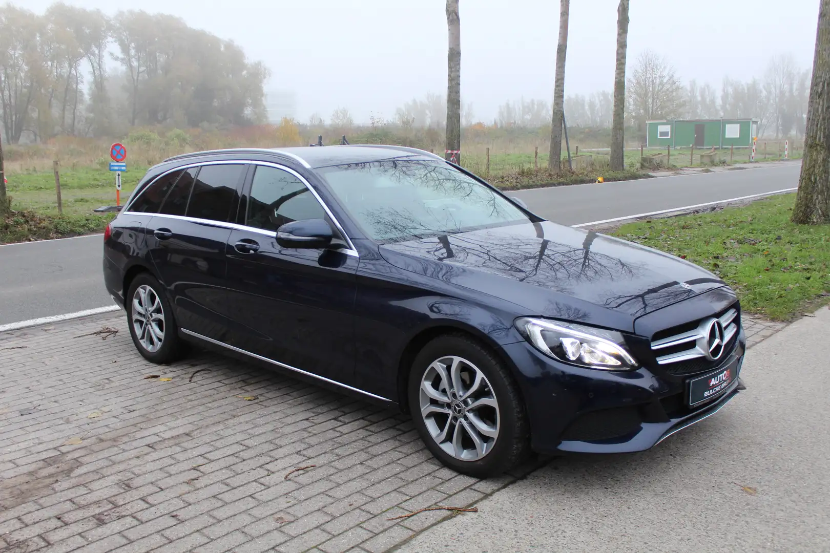 Mercedes-Benz C 180 Break in Blauw tweedehands in Knokke-Heist voor €  22.500,-