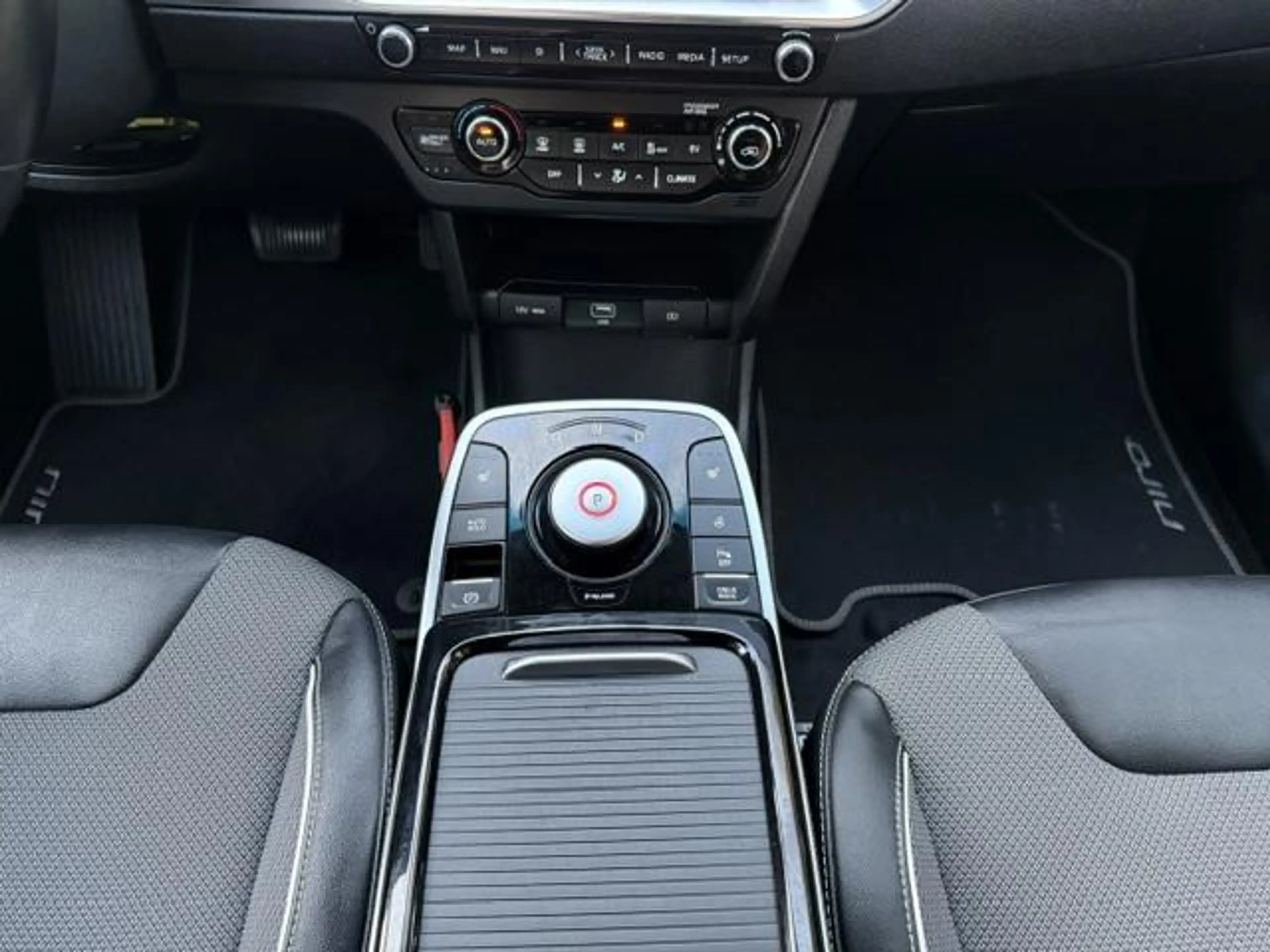 Kia e-Niro Edition 64 kWh/Camera/Carplay/LED Verlichting/Stuu — photo 16