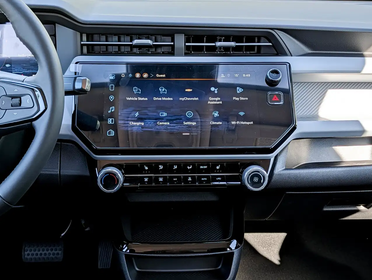 Chevrolet Bolt photo Chevrolet Bolt