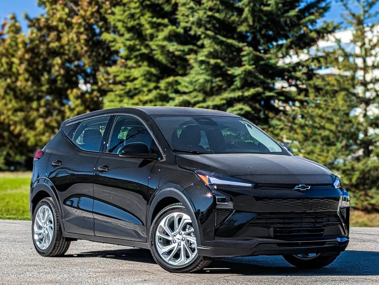 Chevrolet Bolt photo Chevrolet Bolt