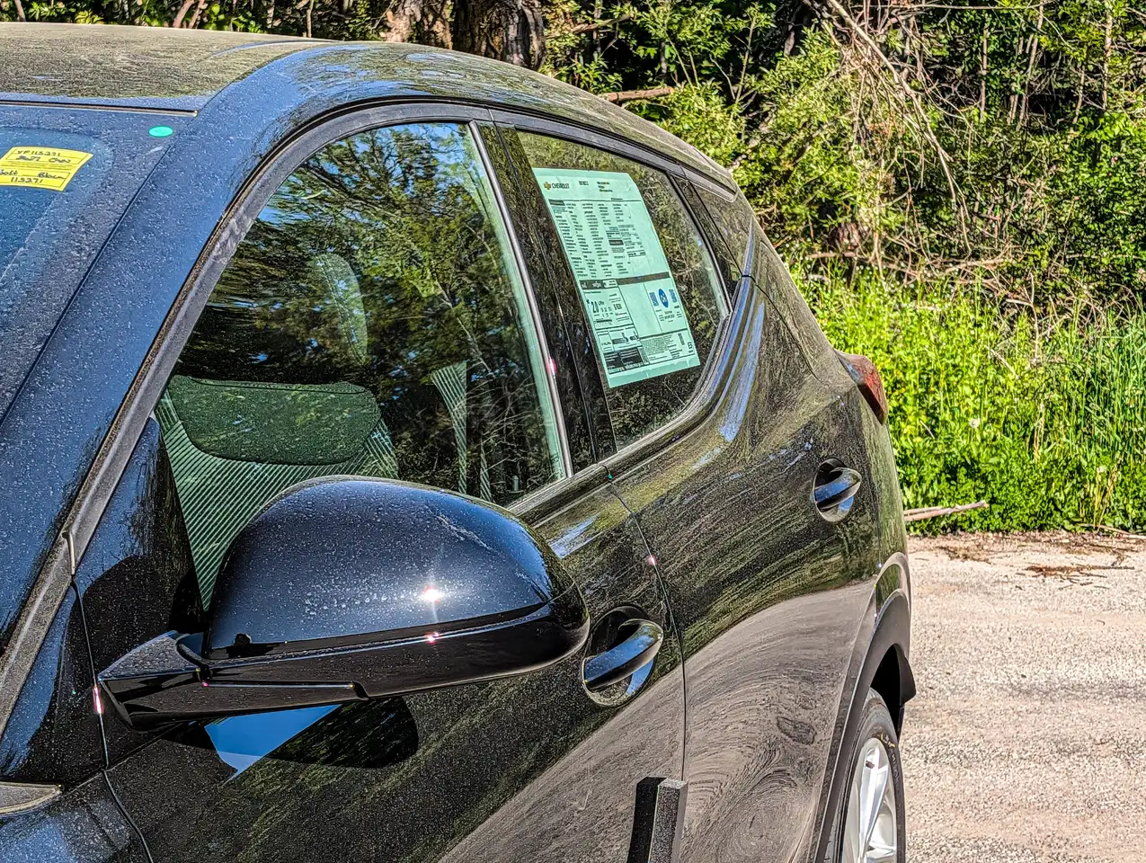 Chevrolet Bolt photo Chevrolet Bolt