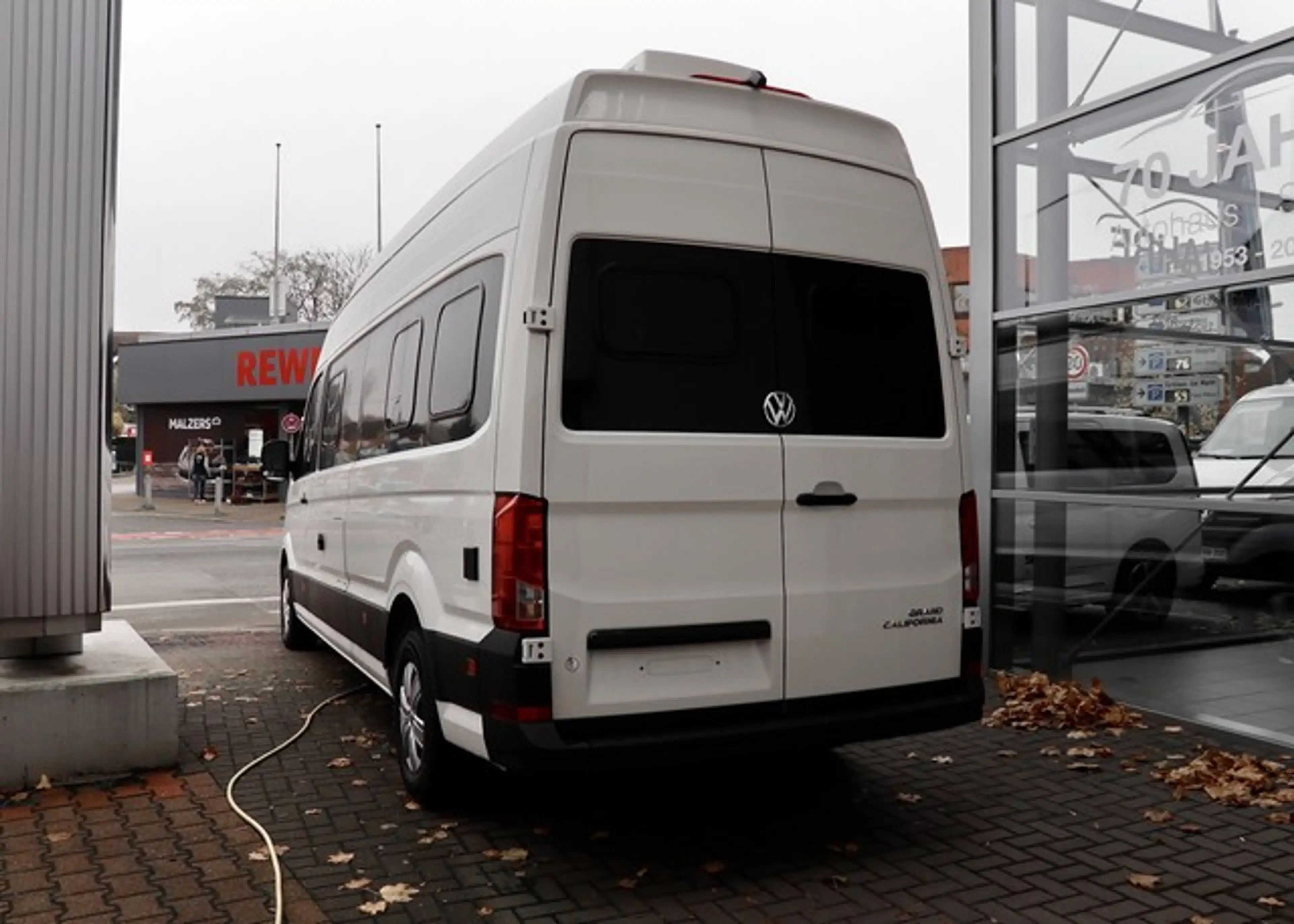 Volkswagen Grand California 680 DSG NAVI-KLIMA-KAMERA-LED-ACC — photo 2