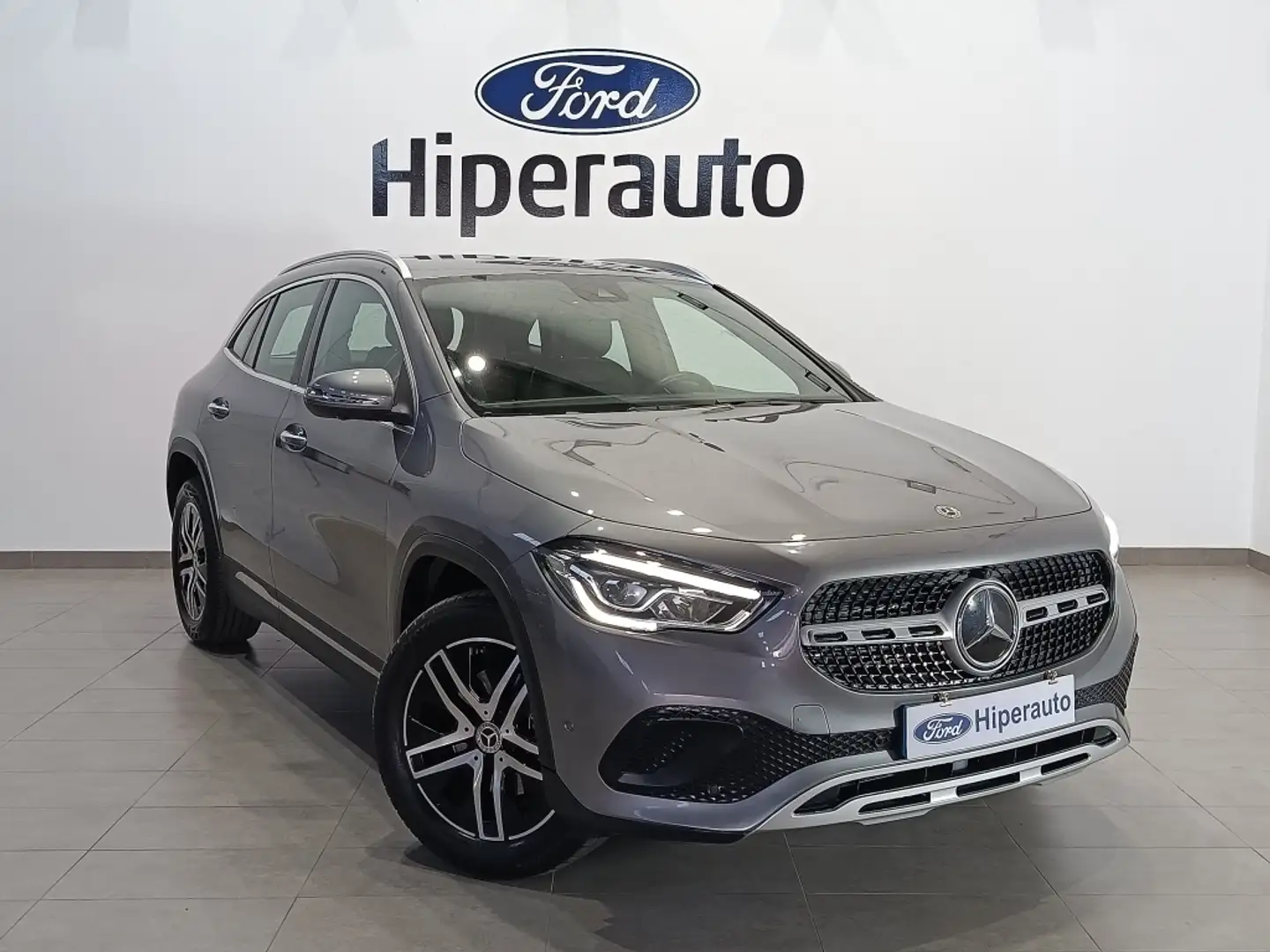 Mercedes-Benz GLA 200 200d 8G-DCT Gris - 1