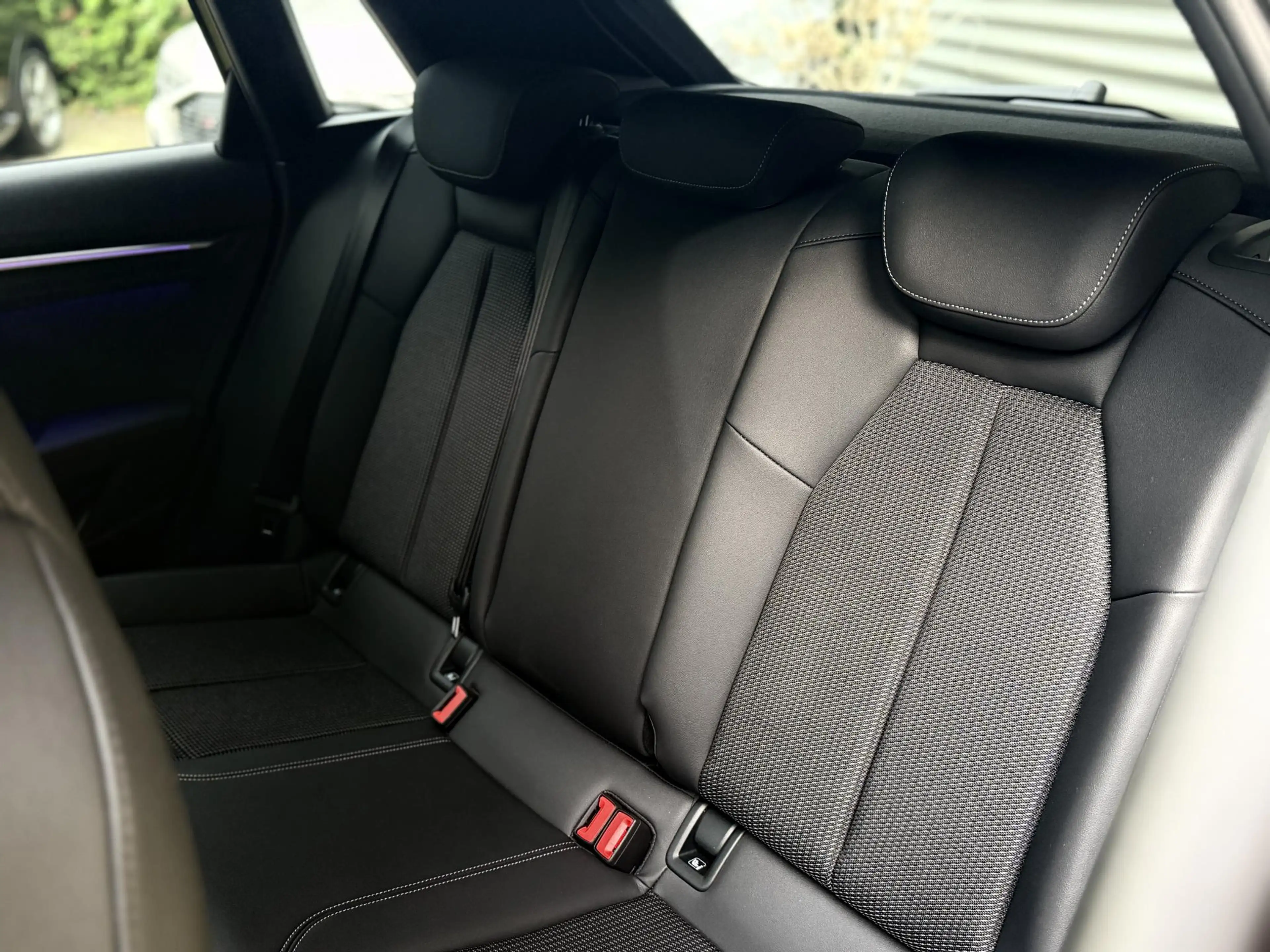 Audi A3 Sportback 35 TFSI S-Line Sport l Pano l Sonos l Dy — photo 17