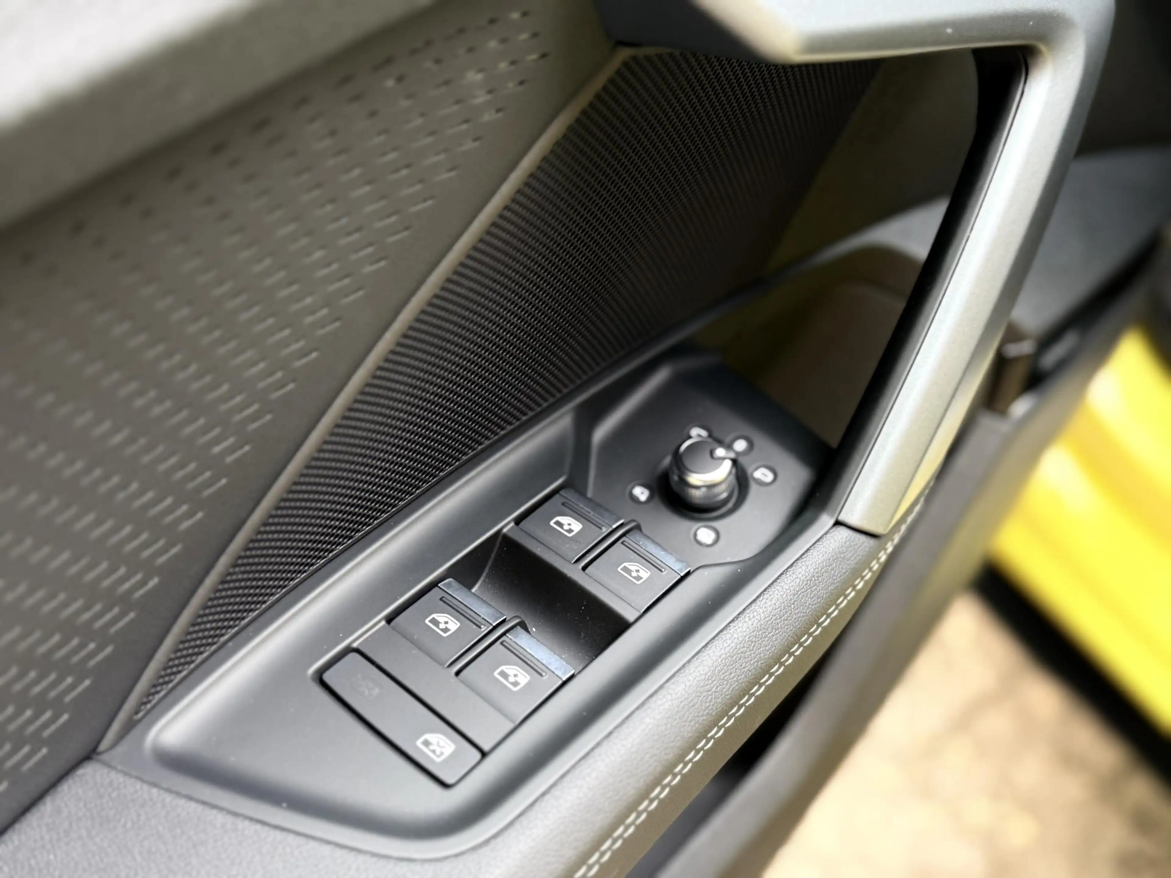 Audi A3 Sportback 35 TFSI S-Line Sport l Pano l Sonos l Dy — photo 14