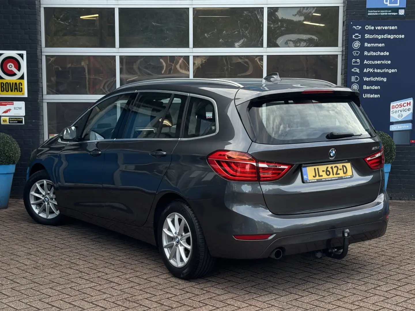 BMW 218 2-serie Gran Tourer 218i Centennial High Executive Grijs - 2