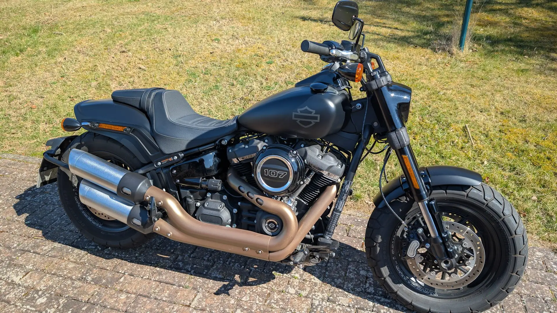 Harley-Davidson Fat Bob FXFB - Elektronisch gedrosselt auf 34 kw! Negro - 1