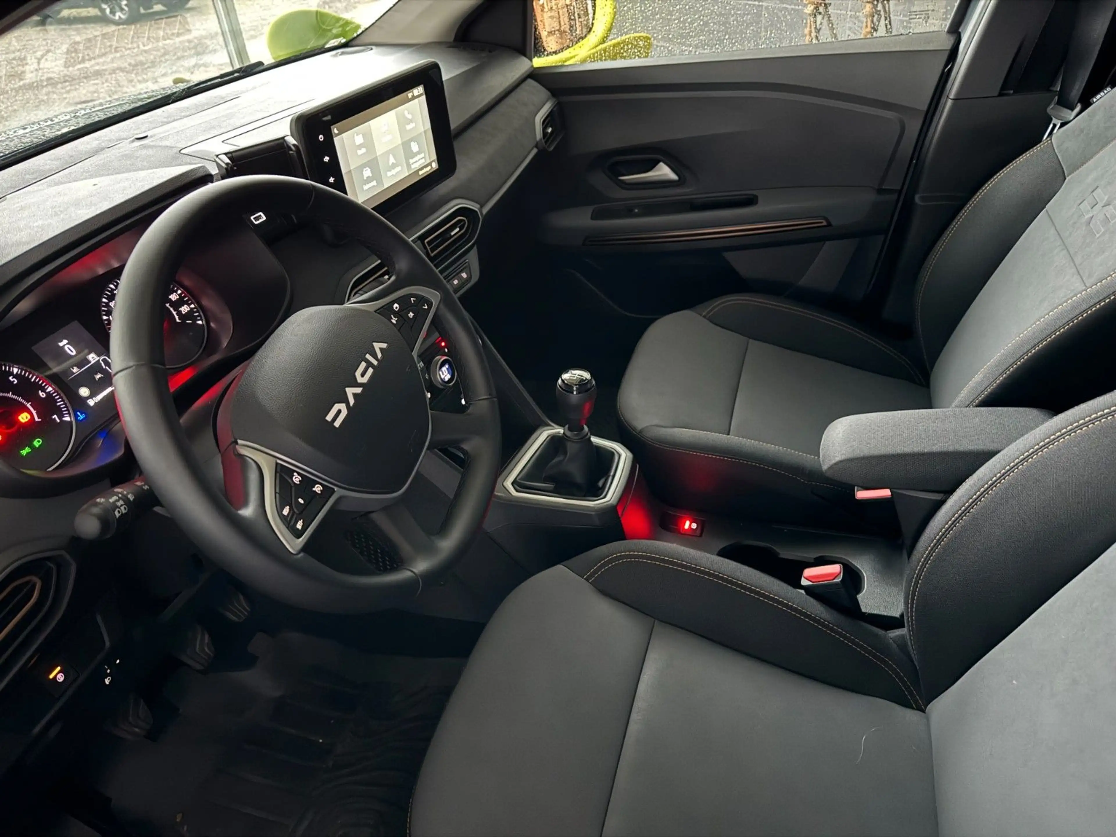 Dacia Jogger Extreme TCe110  7-Sitzer *Top Ausstattung — photo 7
