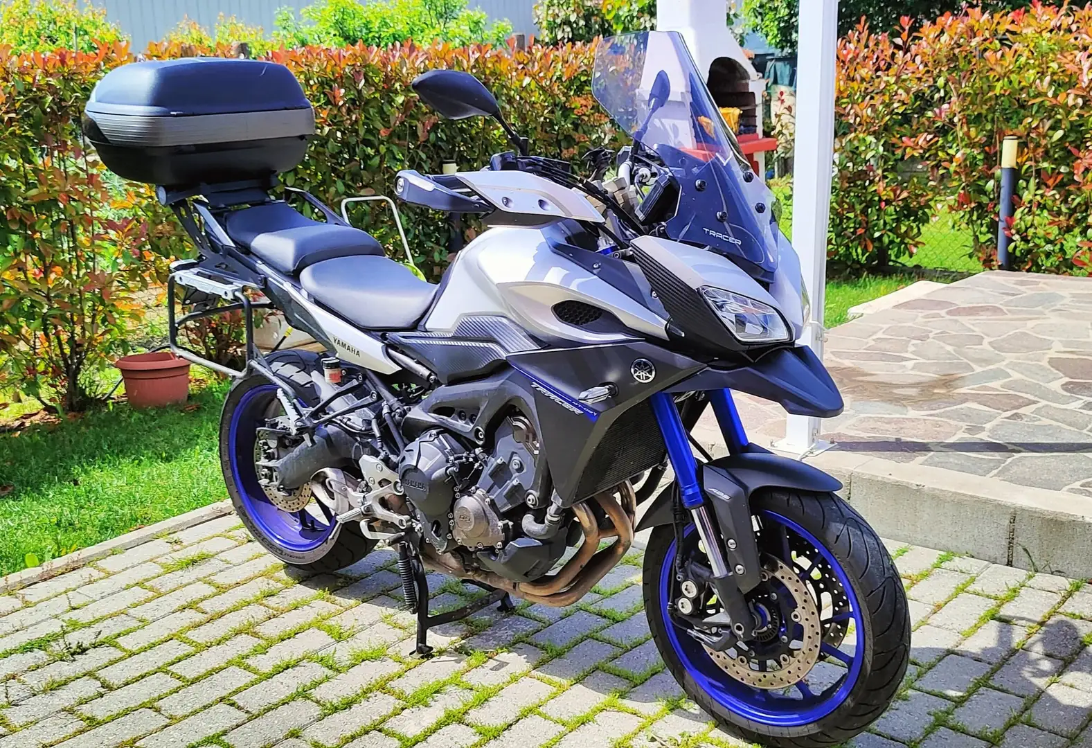 Yamaha Tracer 900 ABS Gris - 1