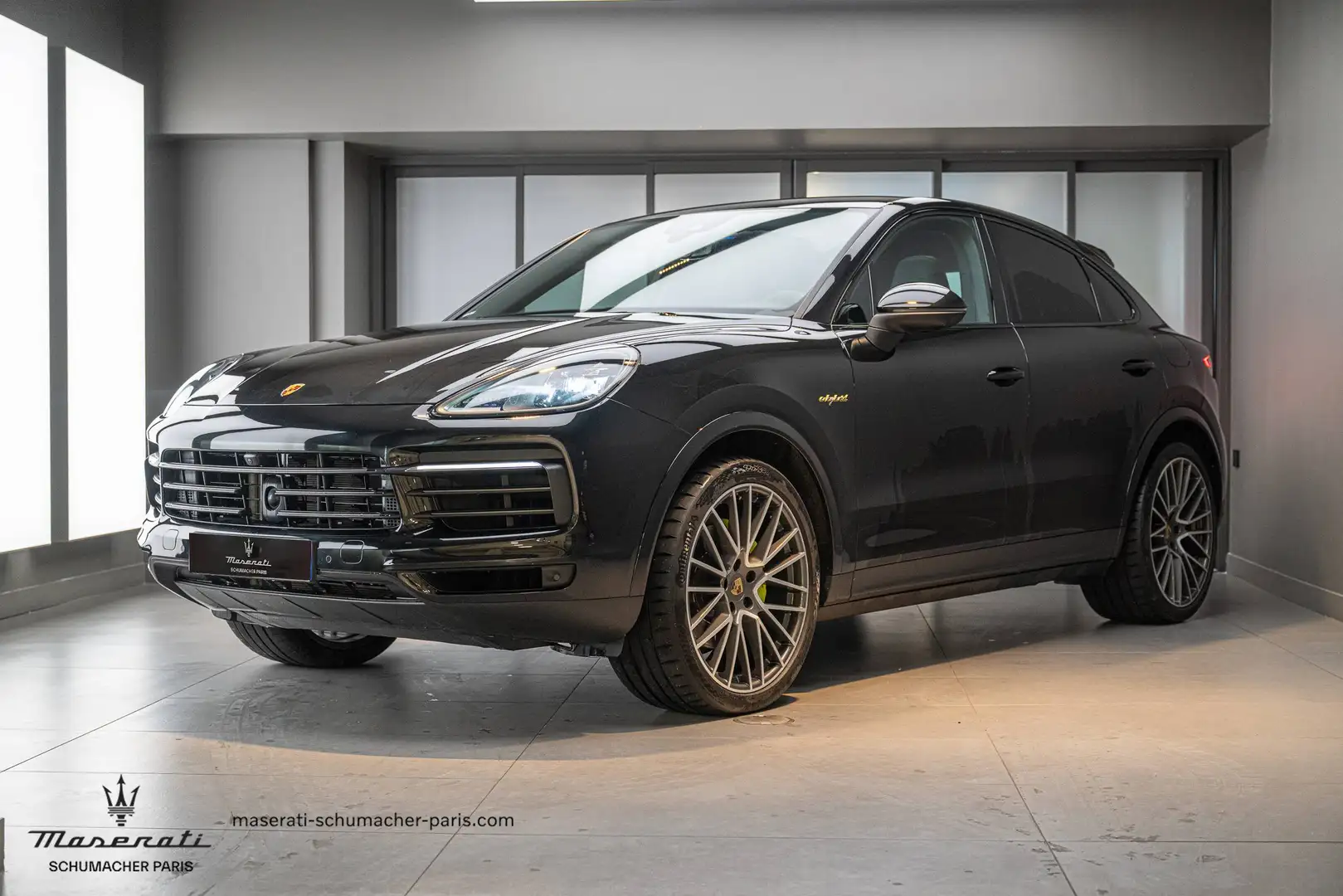 Porsche Cayenne Cayenne E-Hybrid 3.0 V6 462 ch Tiptronic BVA Schwarz - 1