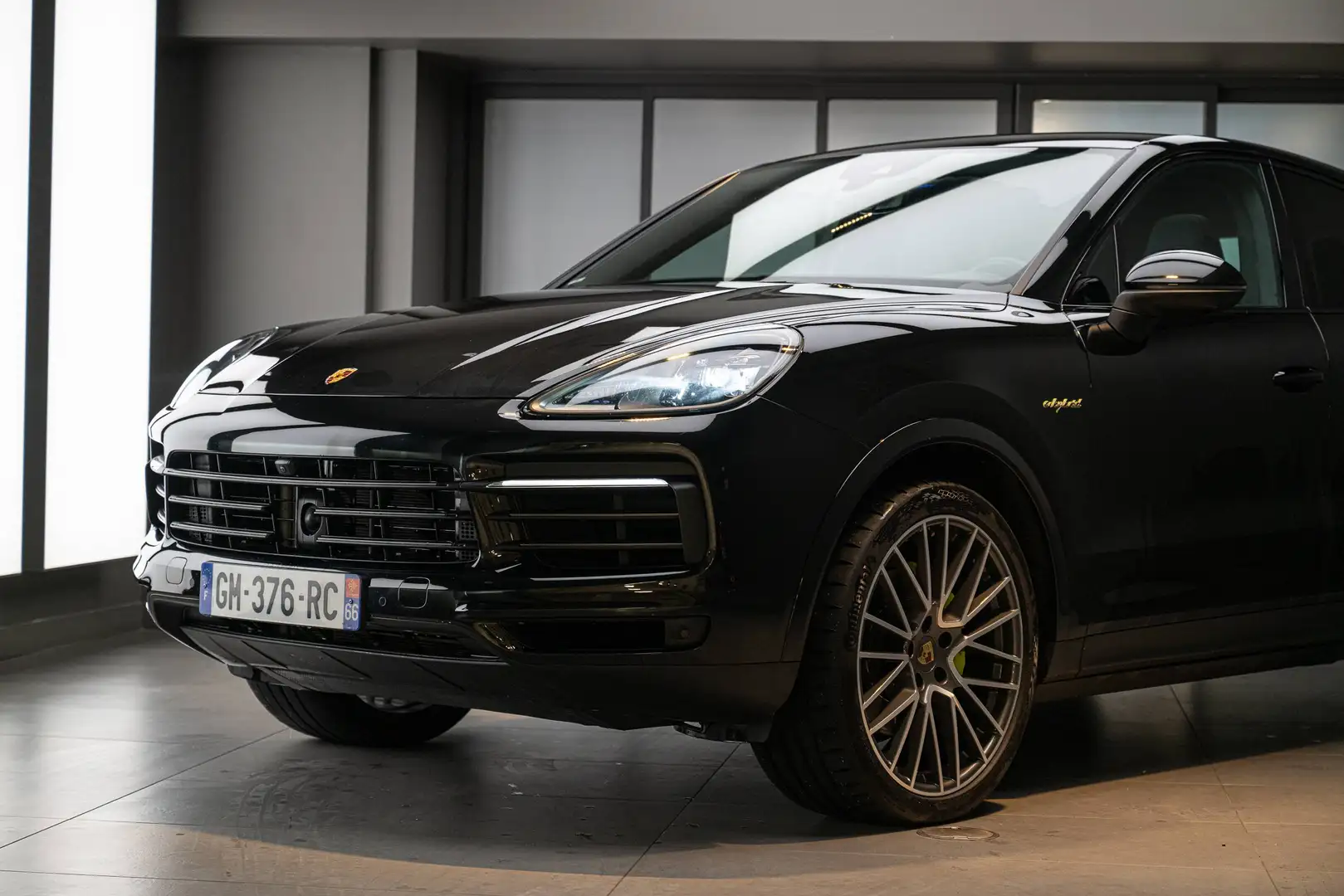 Porsche Cayenne Cayenne E-Hybrid 3.0 V6 462 ch Tiptronic BVA Schwarz - 2