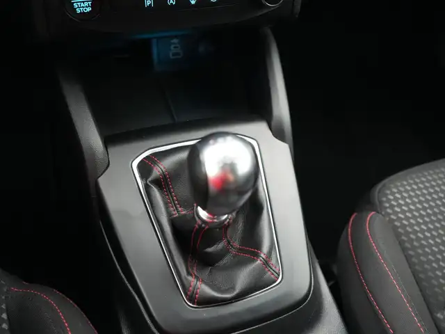 Ford Focus view 10