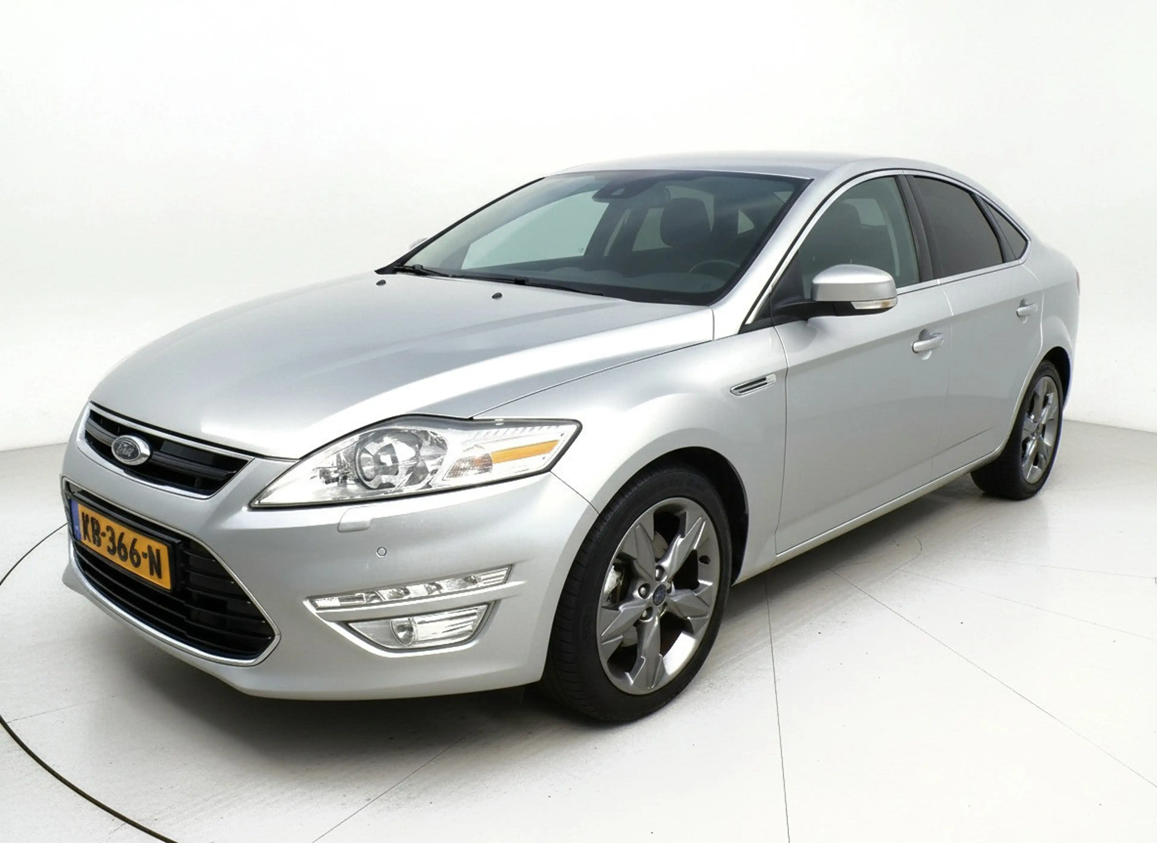 Ford Mondeo 1.6 EcoBoost Lease Titanium Navi-Sensoren-Dode hoe — photo 4
