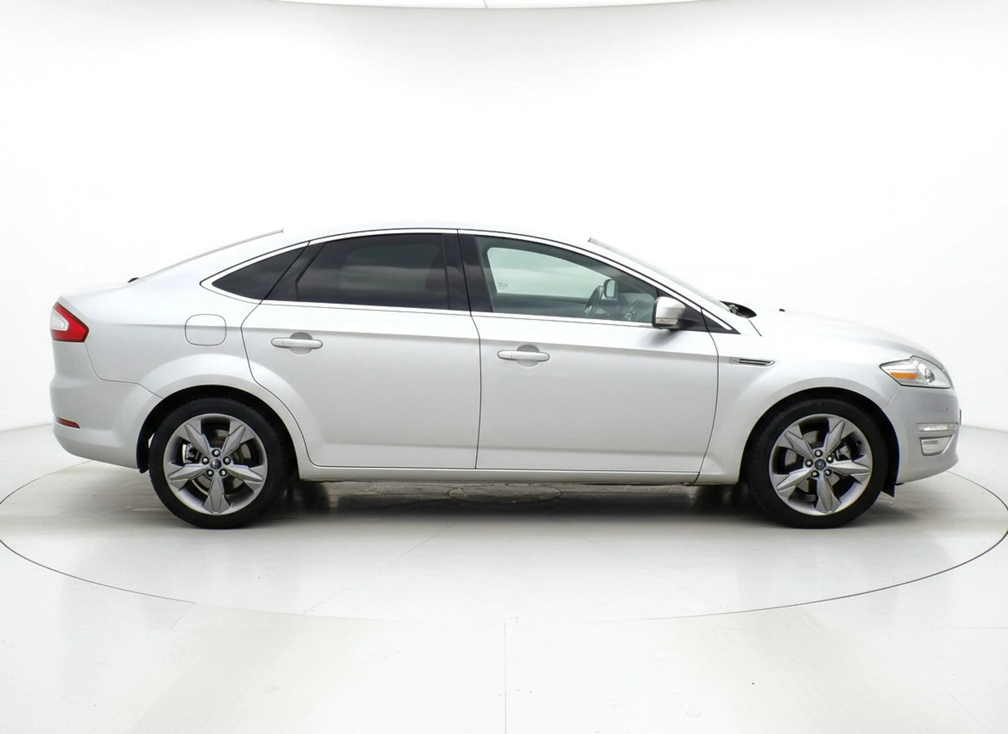 Ford Mondeo 1.6 EcoBoost Lease Titanium Navi-Sensoren-Dode hoe — photo 8