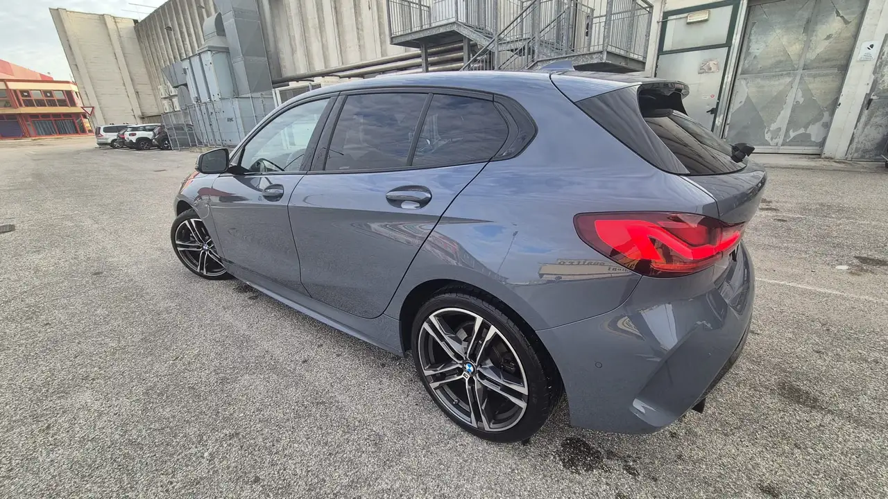 BMW 118