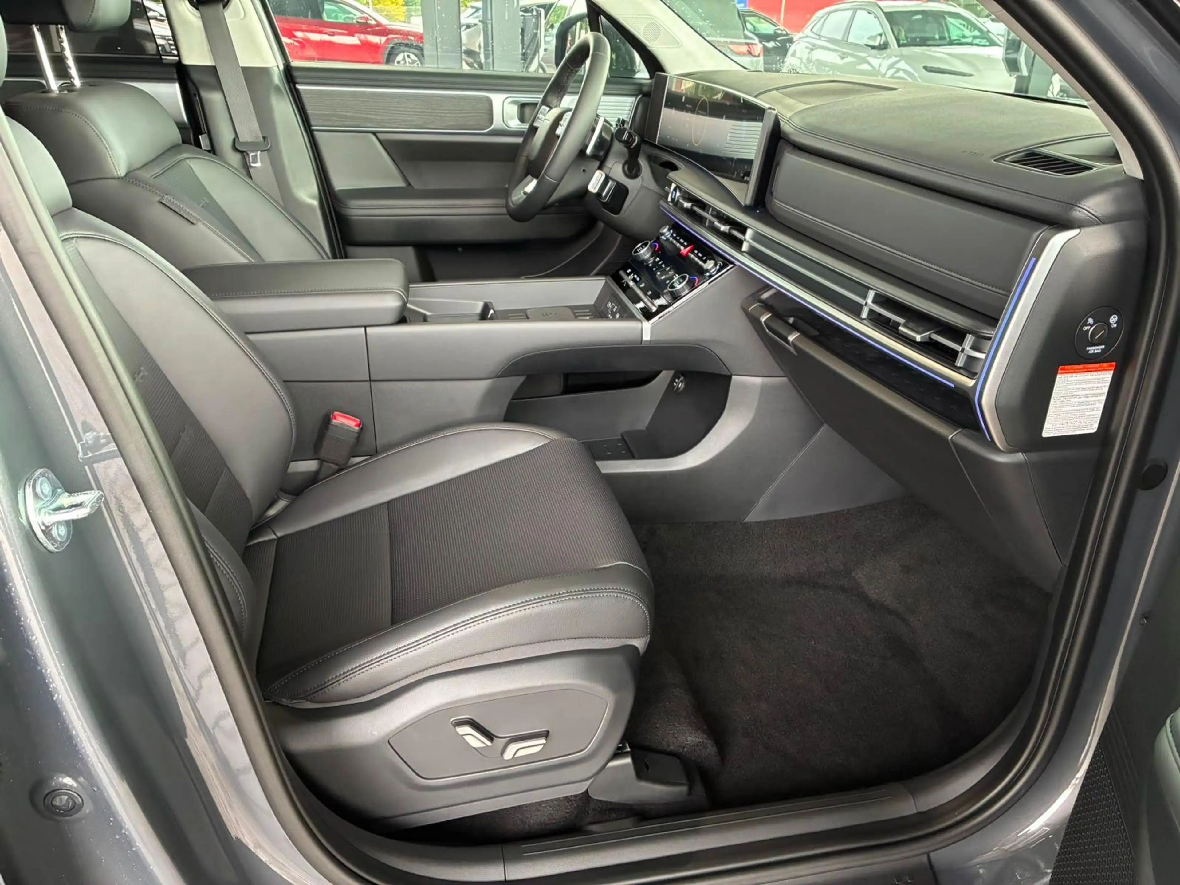Hyundai SANTA FE HEV Prime 2WD 7-Sitzer / 4x Shz + Sitzbelüftung... — photo 11