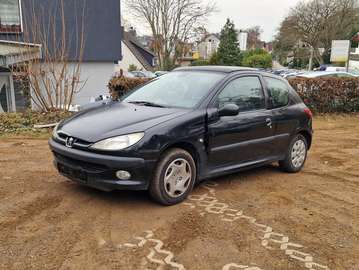 206 75 Grand Filou/Automatik/Panoramadach/