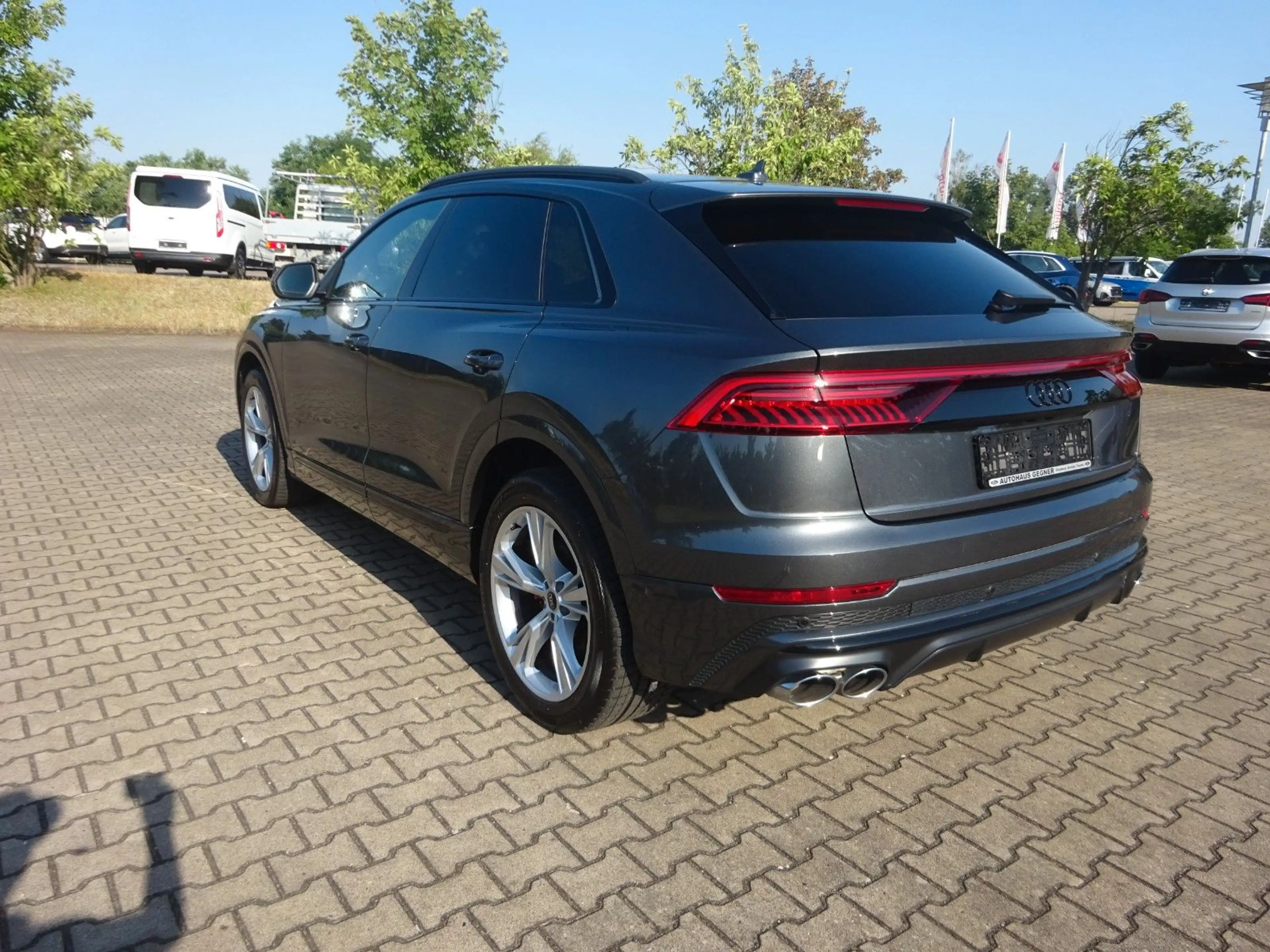 Audi SQ8 507PS V8 quattro Panorama Massage Standhzg — photo 4