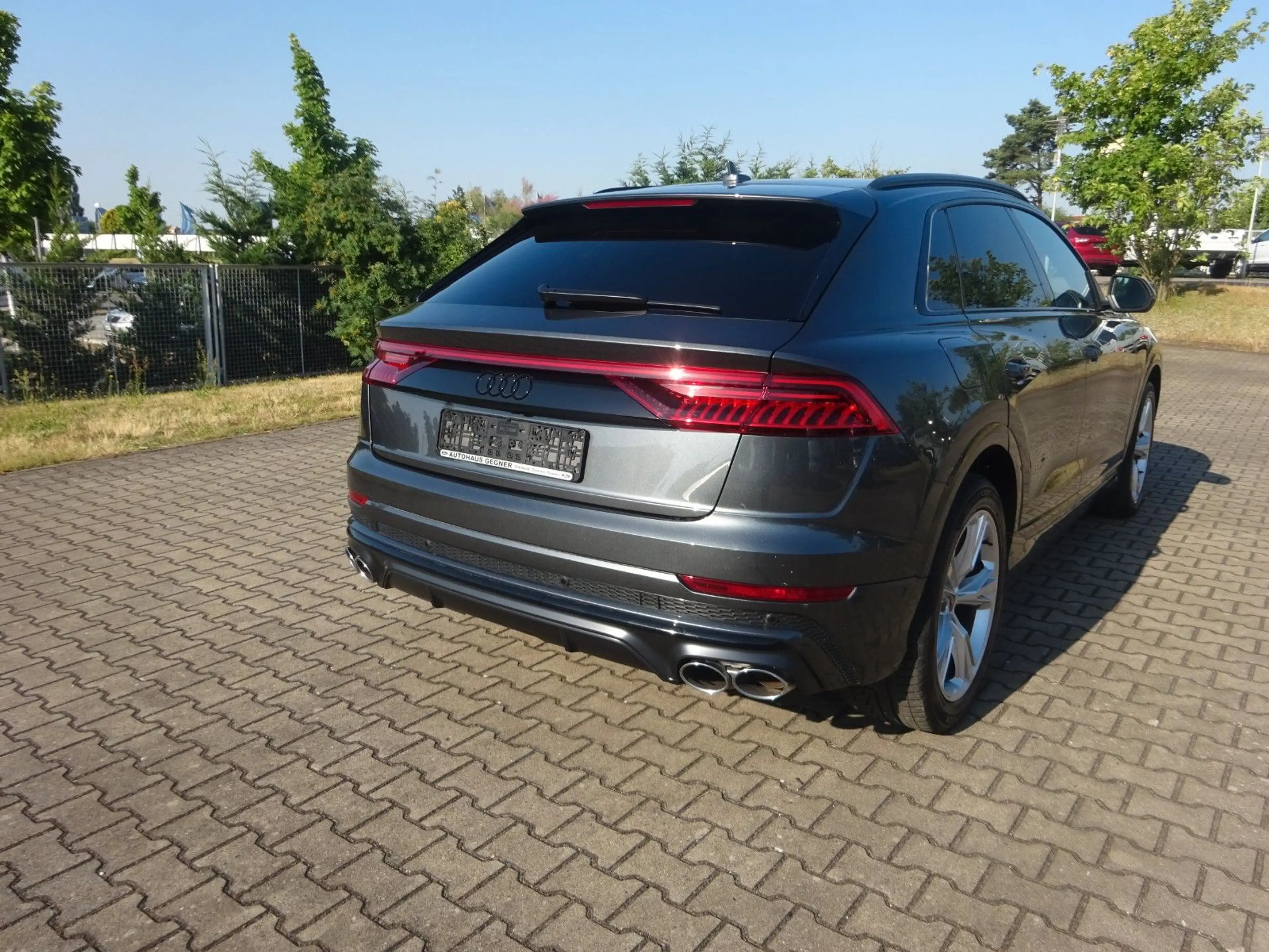 Audi SQ8 507PS V8 quattro Panorama Massage Standhzg — photo 5