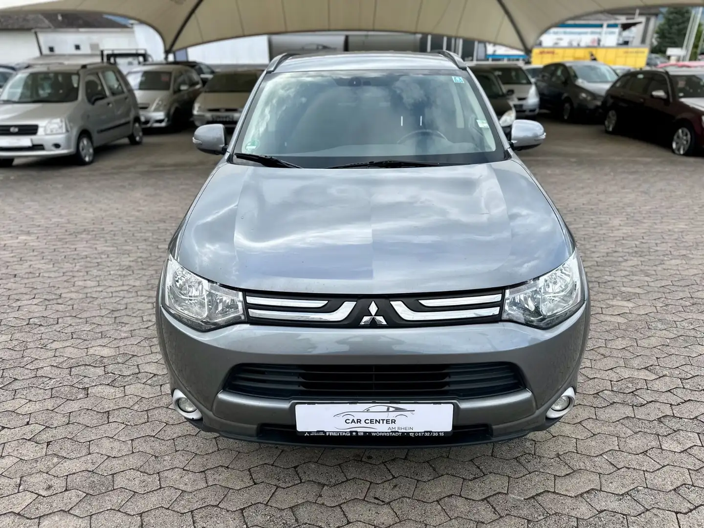 Mitsubishi Outlander ClearTec Invite 4WD*KLIMA*AHK* Gris - 1