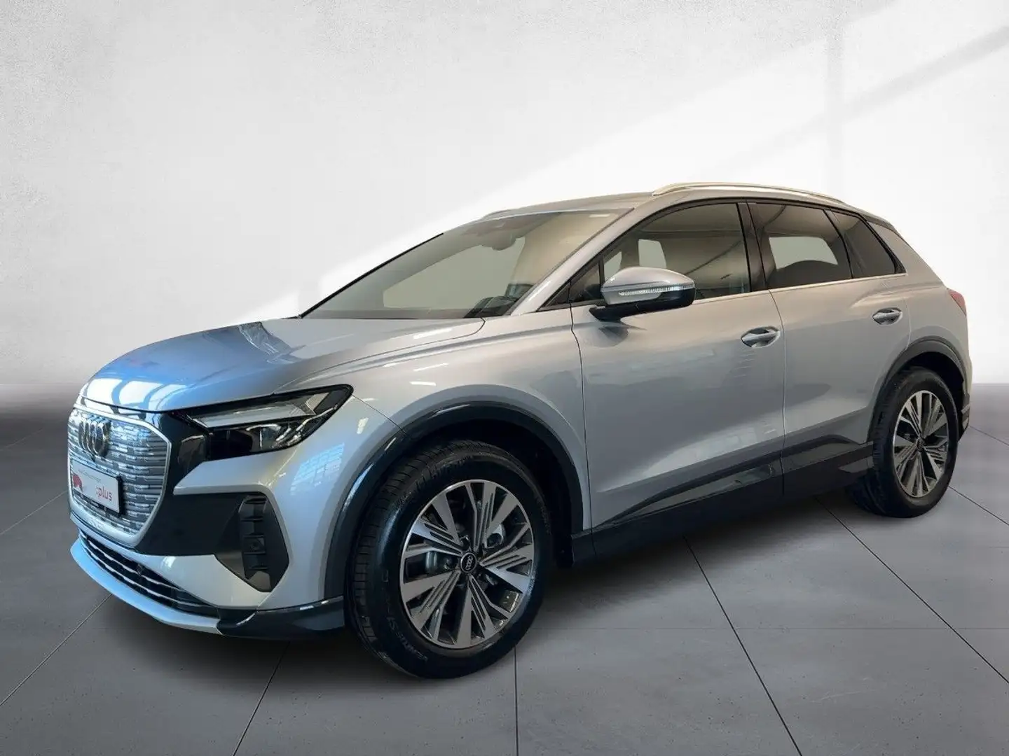 Audi Q4 e-tron LED Tempomat Navi LANE Sitzheizg Silber - 2