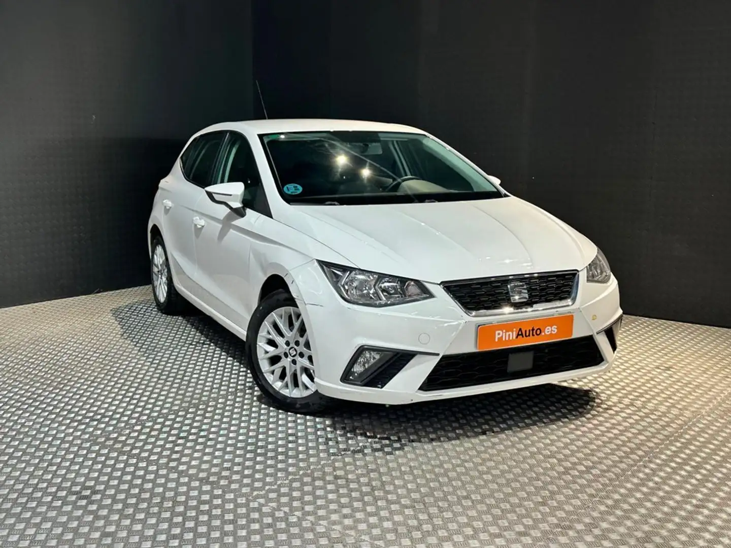 SEAT Ibiza 1.0 EcoTSI S&S Style 95 Blanco - 2