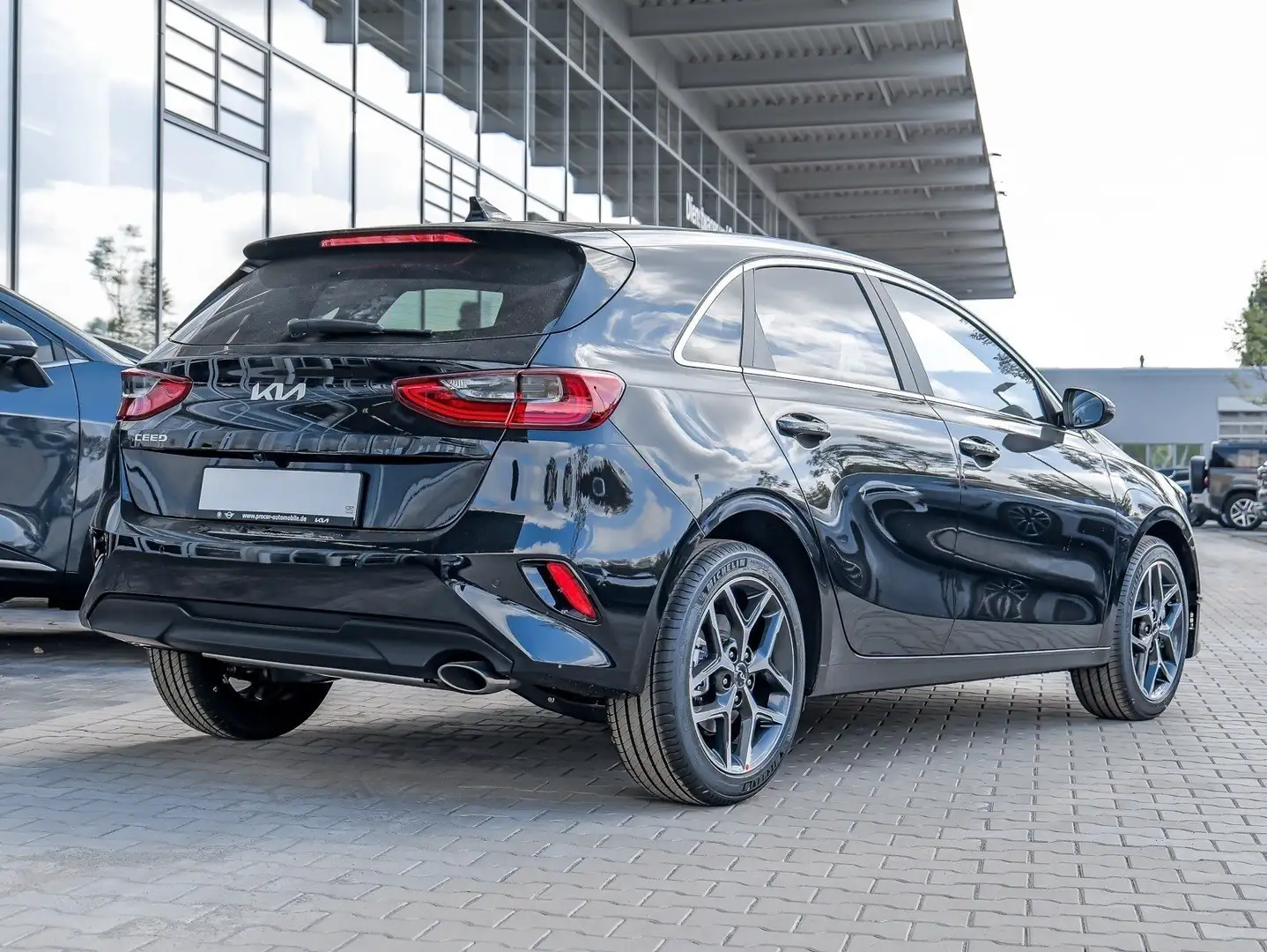 Kia Ceed / cee'd Ceed 1.5 T-GDI 48V DCT Ultimate Edition NAVI LED S Noir - 2