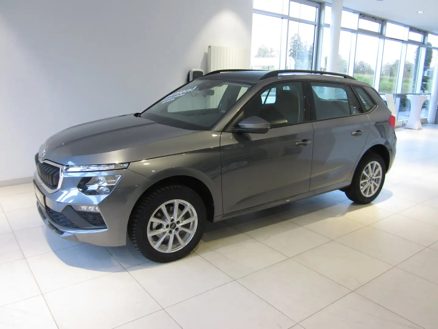 Skoda Kamiq Selection TSI Grau - 2