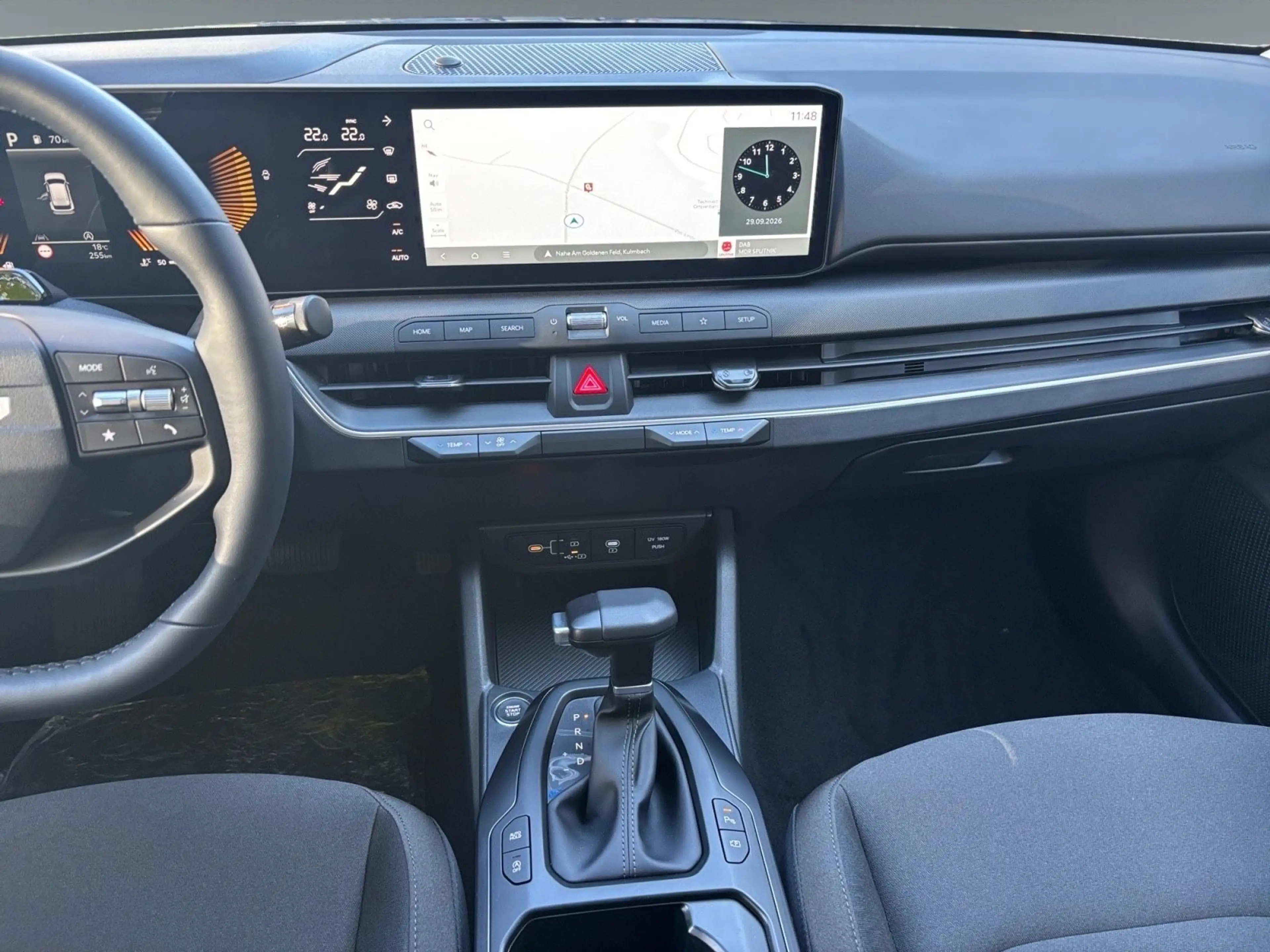 Kia K4 1.6 T-GDI 110 kW DCT Sportswagon Kamera Navi — photo 11