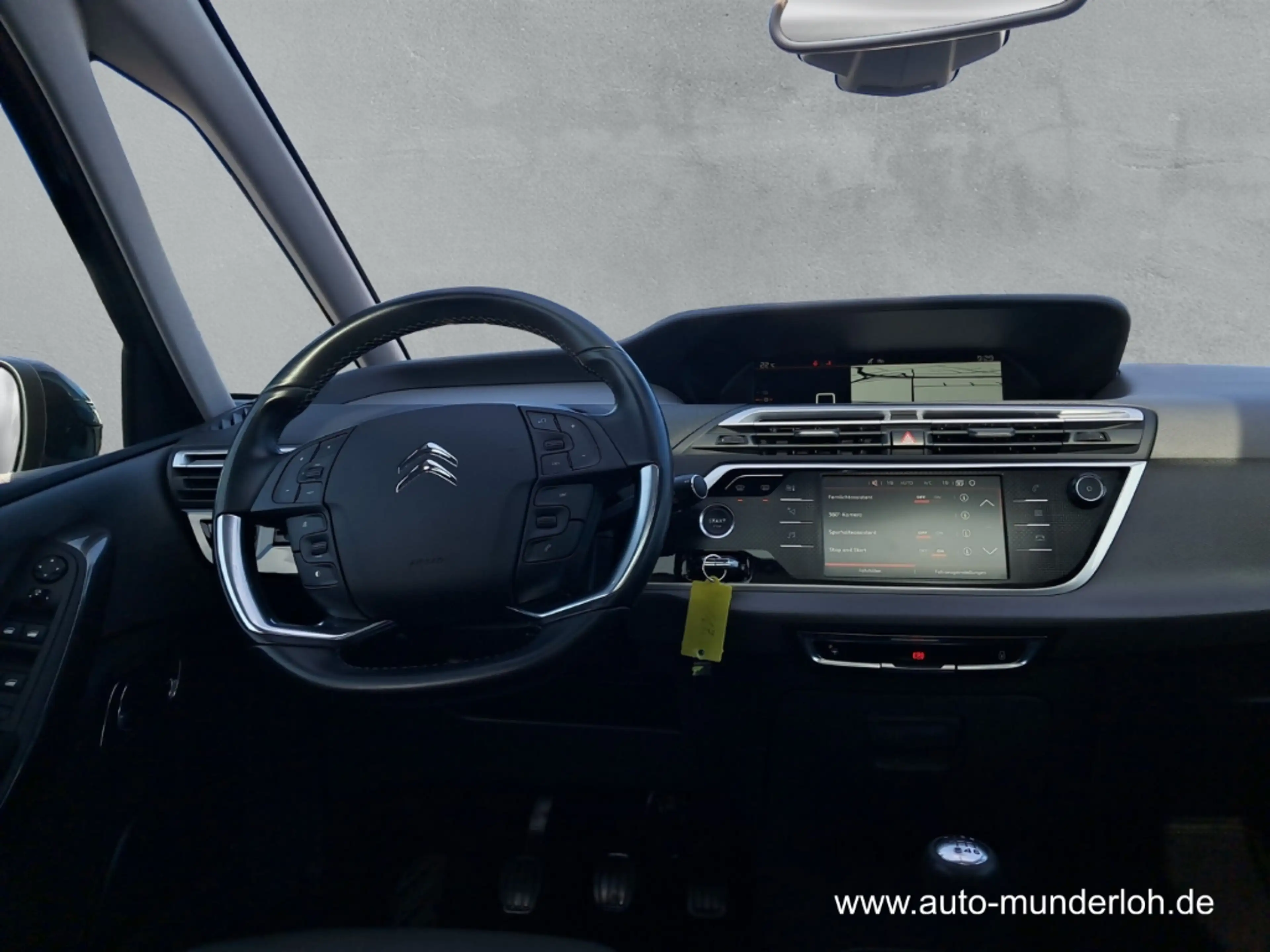 Citroen C4 SpaceTourer PureTech 130 Shine — photo 15
