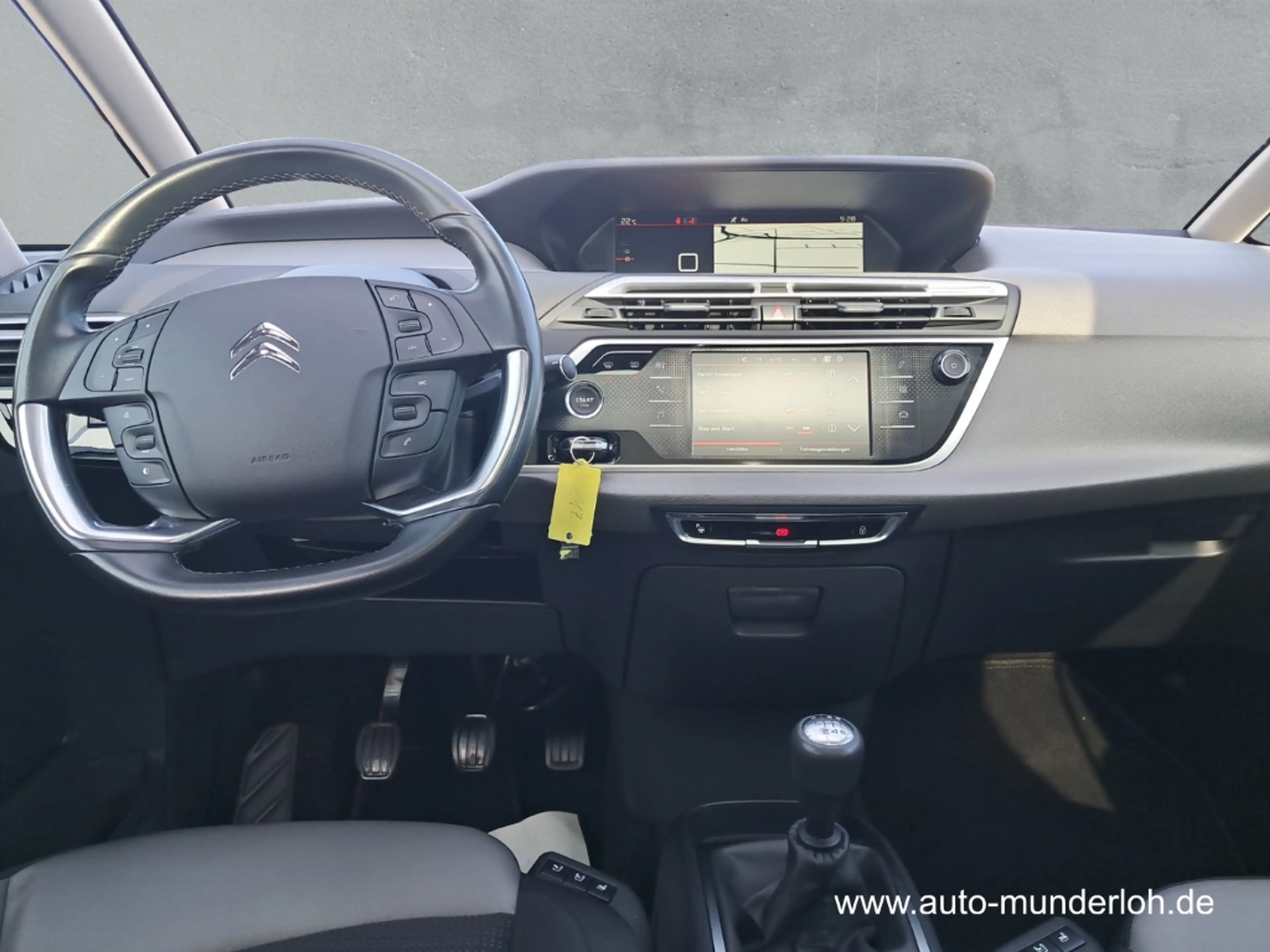 Citroen C4 SpaceTourer PureTech 130 Shine — photo 8
