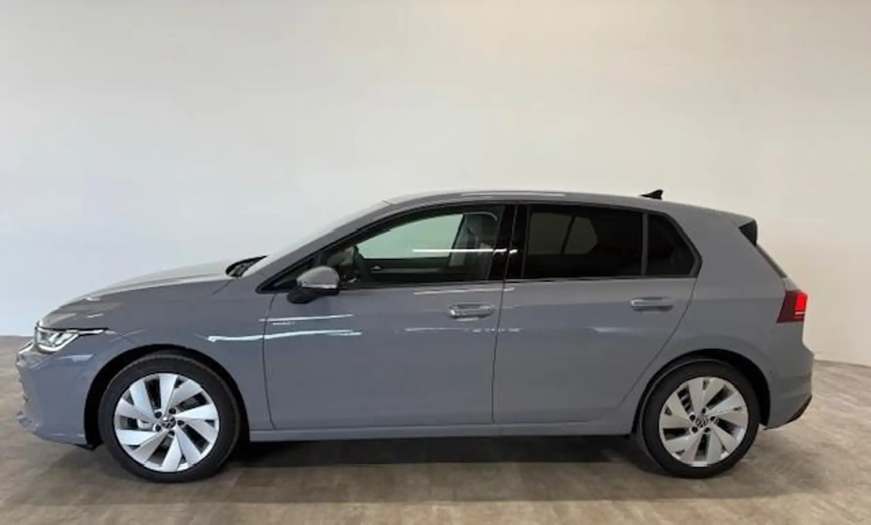 Volkswagen Golf VIII 1.5 TSI Rabbit 85 kW (116 PS), Schalt. 6-Gang Grau - 2