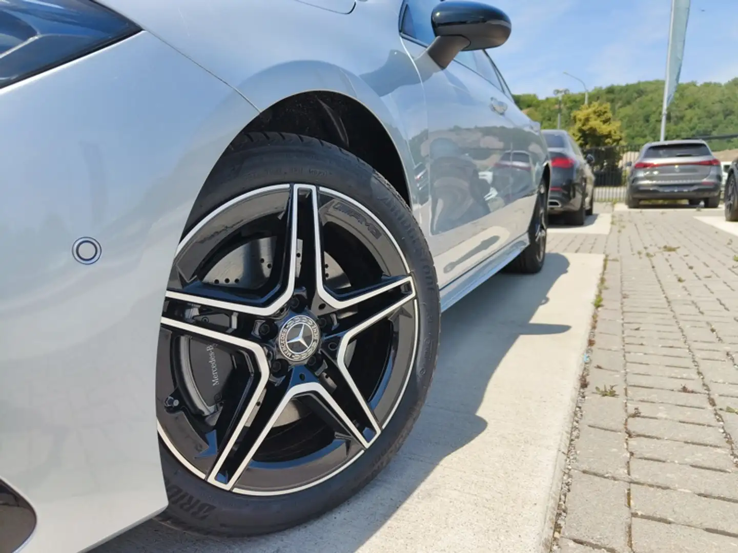 Mercedes-Benz CLA 250 250 e Shooting Brake Grigio - 2
