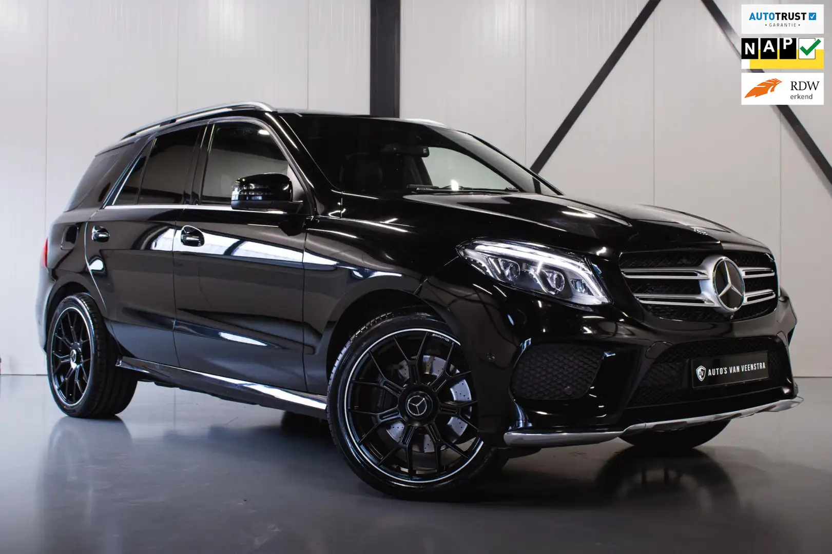 Mercedes-Benz GLE 500 e 4MATIC AMG | 21" | PANO | 442PK | FULL! Noir - 1