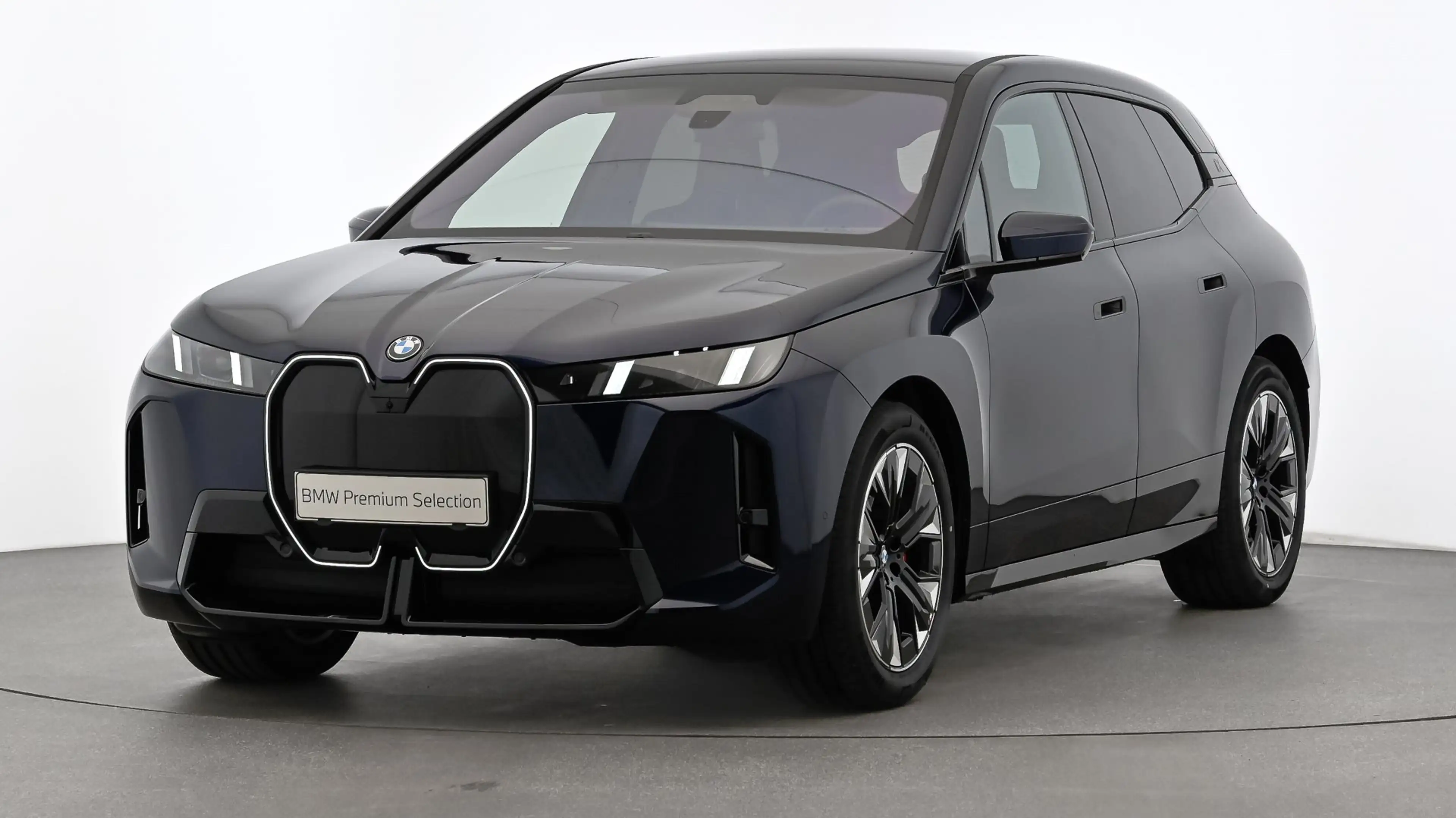 BMW iX xDrive45